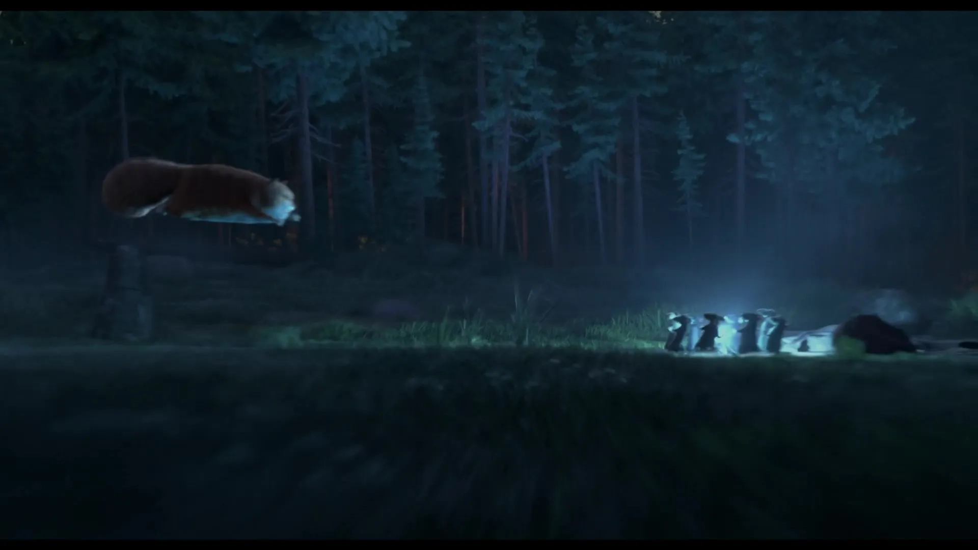 David Thewlis and Hugh Laurie in The Amazing Maurice (2022)