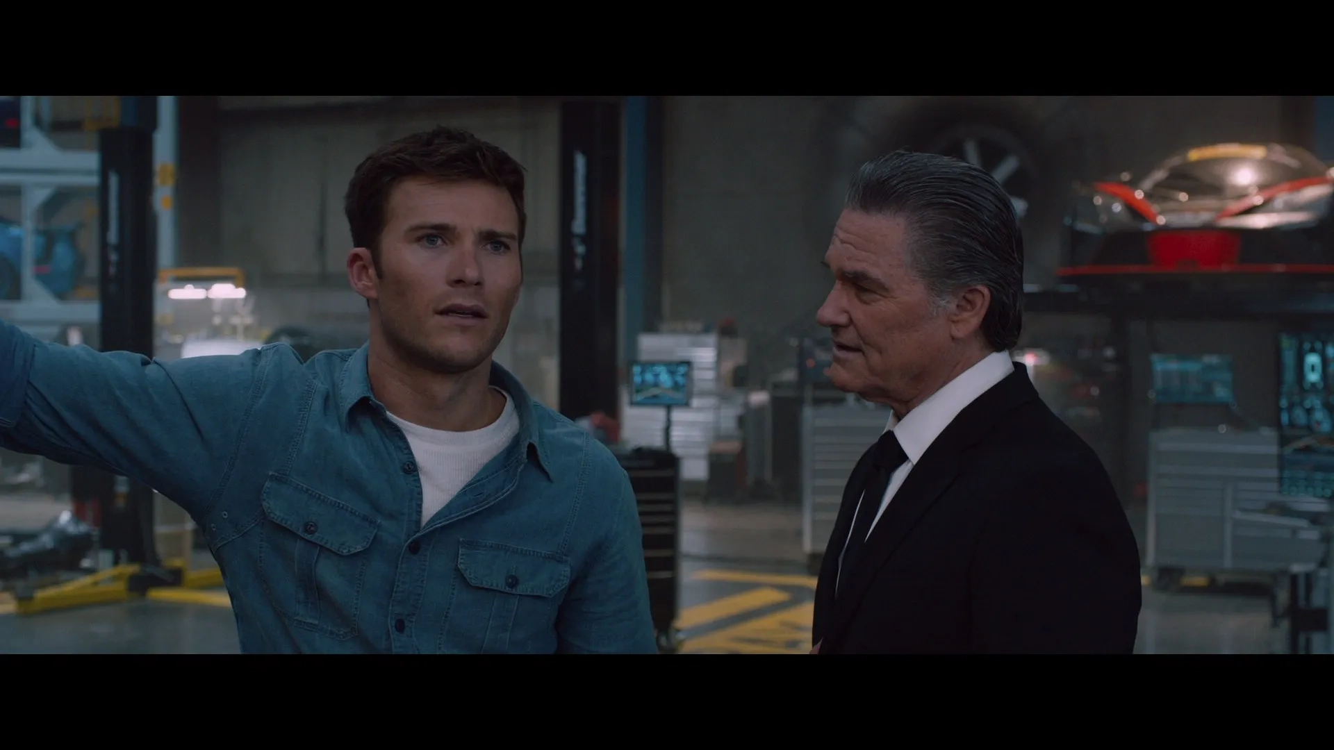 Kurt Russell and Scott Eastwood in The Fate of the Furious (2017)