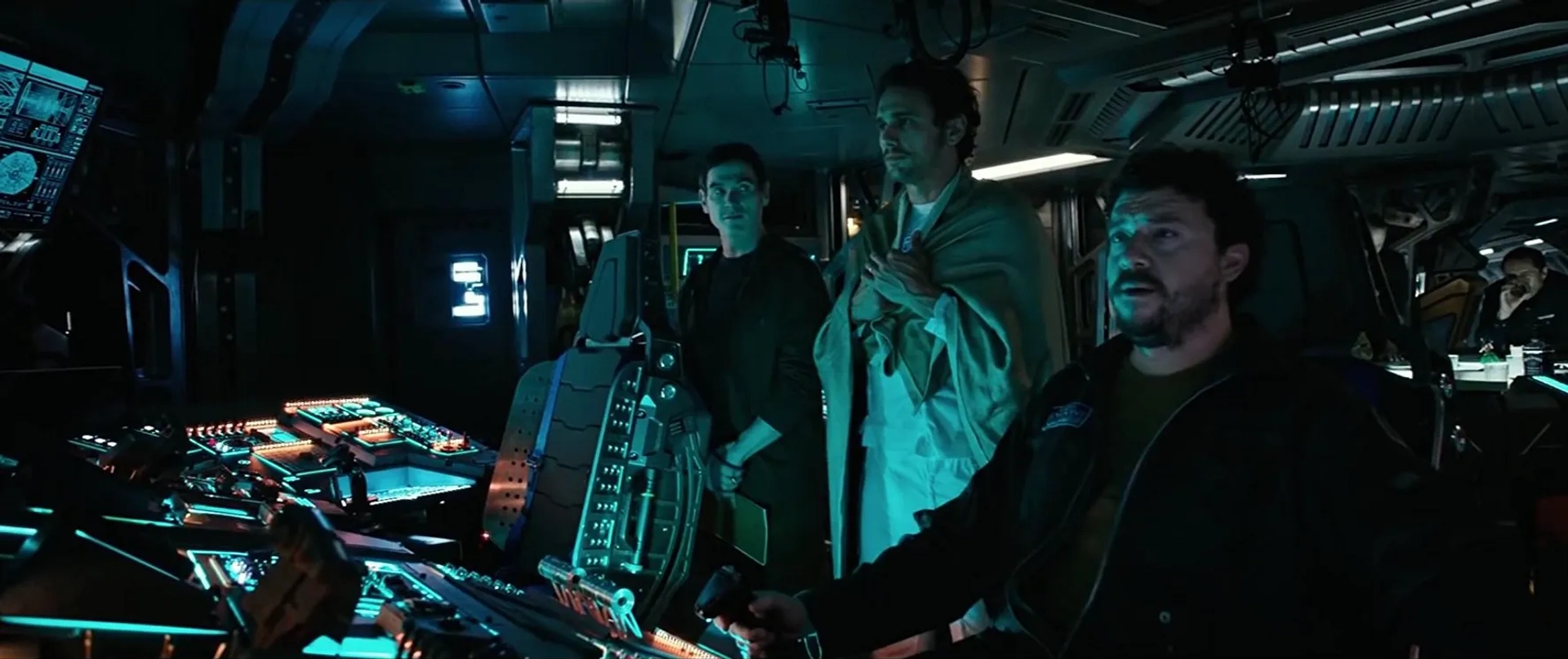 Billy Crudup, James Franco, and Danny McBride in Alien: Covenant (2017)