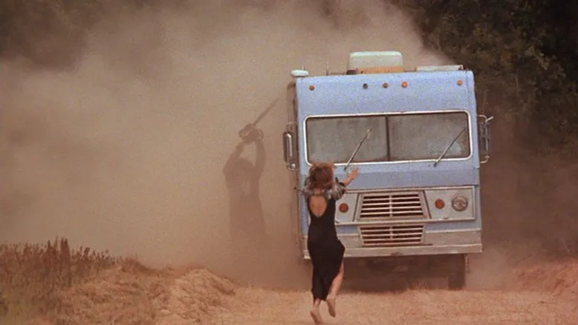 Renée Zellweger and Robert Jacks in Texas Chainsaw Massacre: The Next Generation (1994)