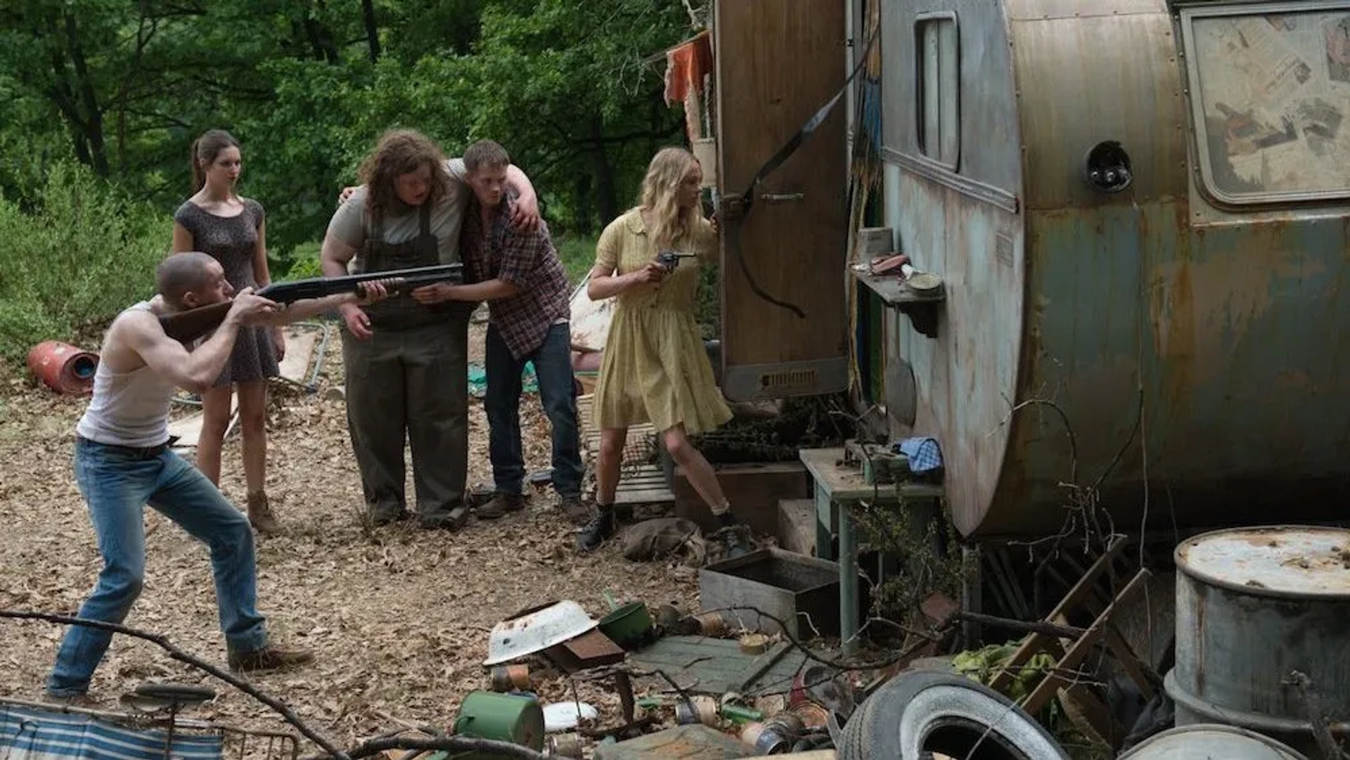 Sam Coleman, Sam Strike, James Bloor, Vanessa Grasse, and Jessica Madsen in Leatherface (2017)