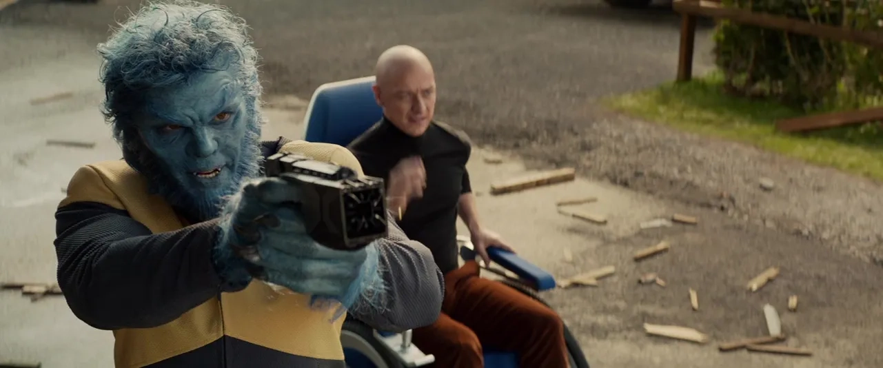 Nicholas Hoult and James McAvoy in Dark Phoenix (2019)