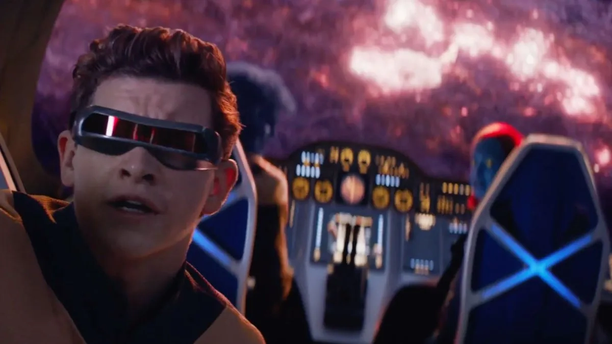 Nicholas Hoult, Jennifer Lawrence, and Tye Sheridan in Dark Phoenix (2019)