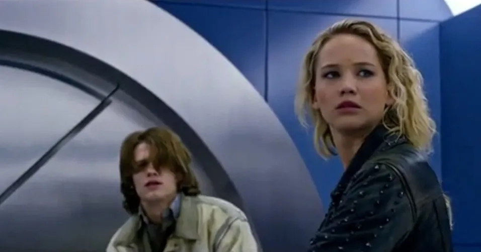 Lucas Till and Jennifer Lawrence in X-Men: Apocalypse (2016)