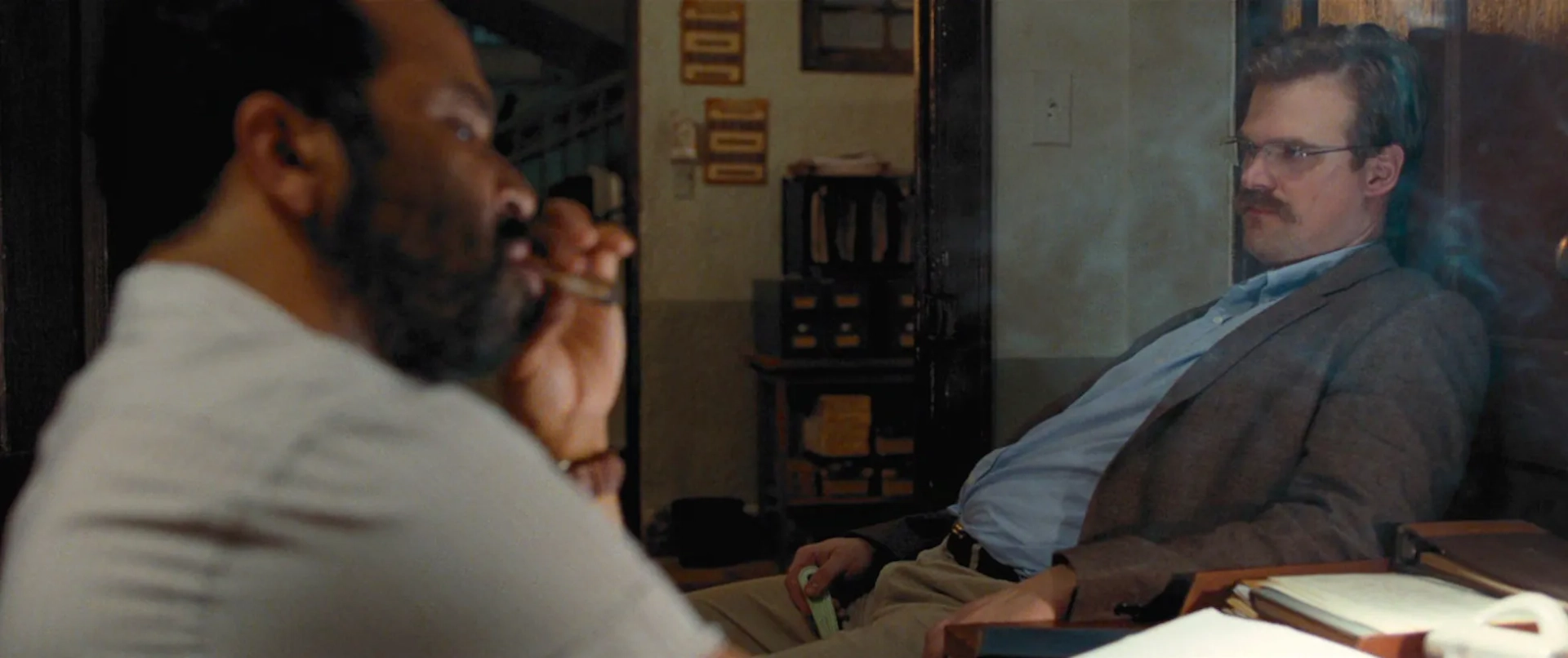 Jeffrey Wright and David Harbour in Quantum of Solace (2008)