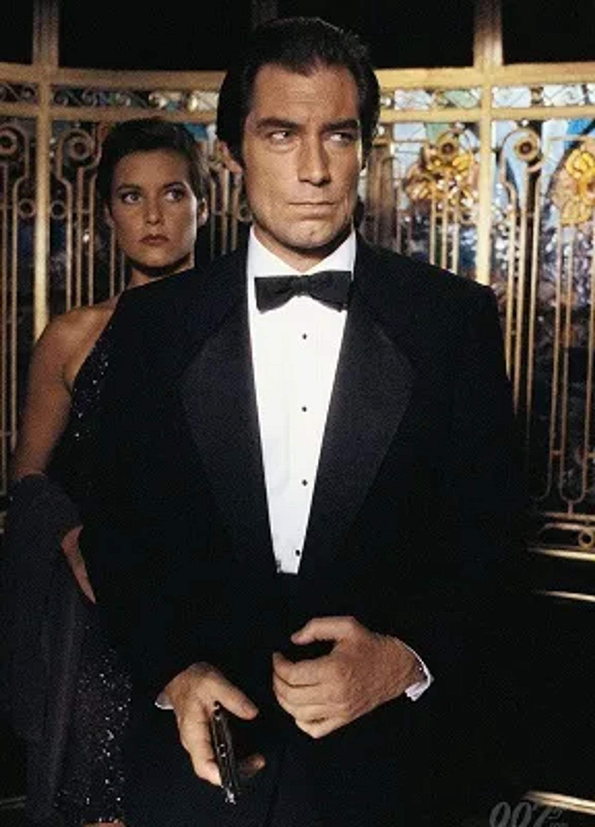 Carey Lowell and Timothy Dalton in Licence to Kill (1989)