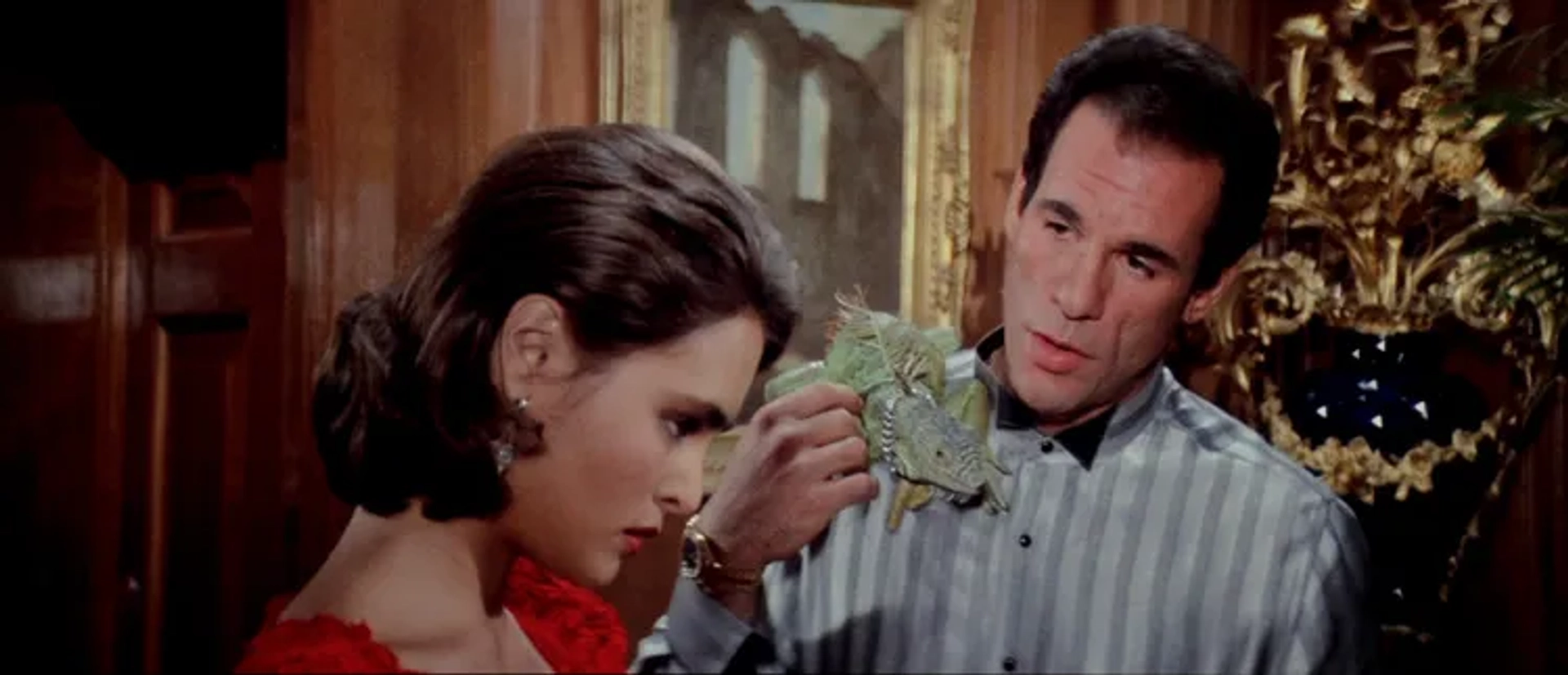 Talisa Soto and Robert Davi in Licence to Kill (1989)