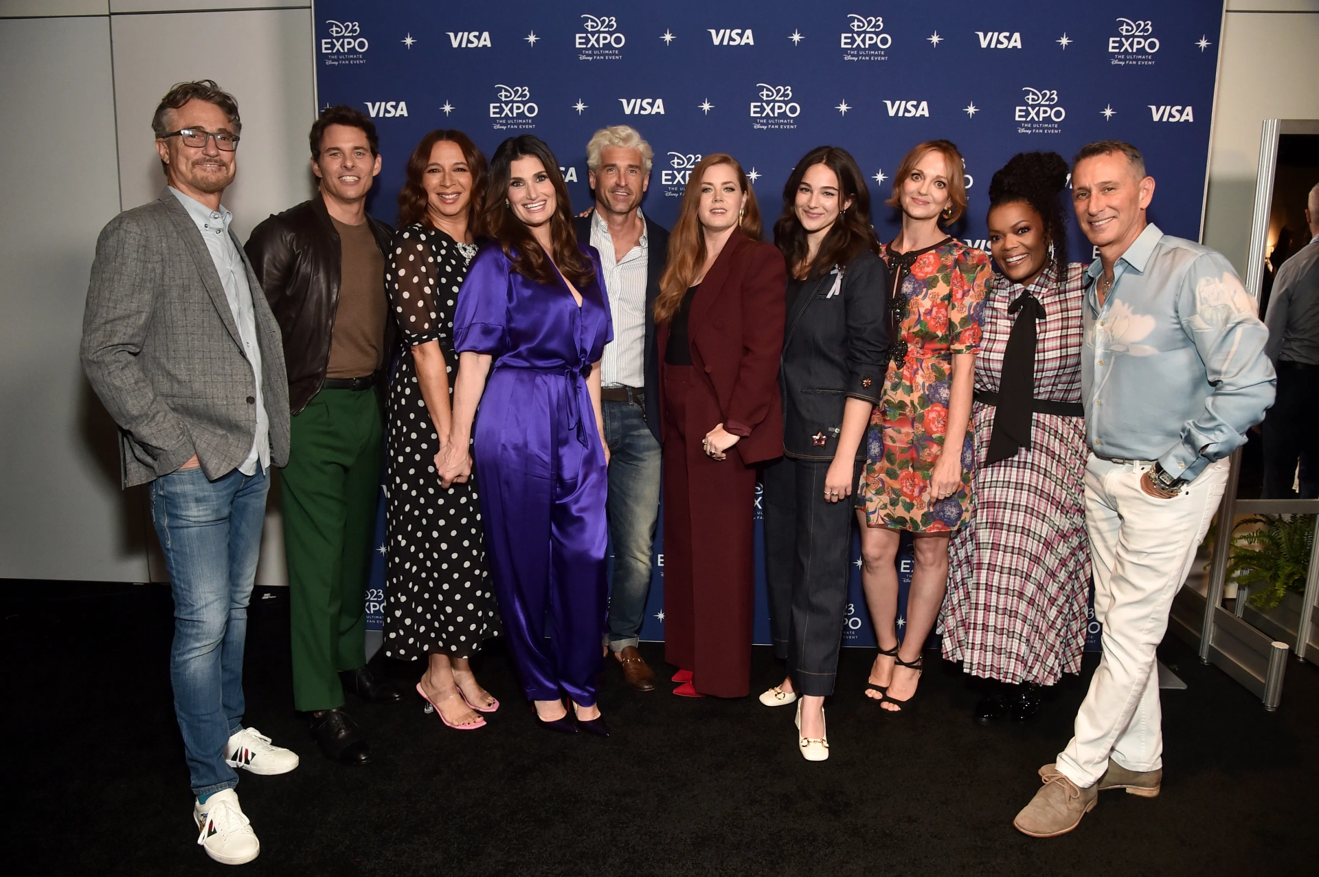 Patrick Dempsey, James Marsden, Amy Adams, Barry Josephson, Idina Menzel, Maya Rudolph, Adam Shankman, Yvette Nicole Brown, Jayma Mays, and Gabriella Baldacchino at an event for Disenchanted (2022)