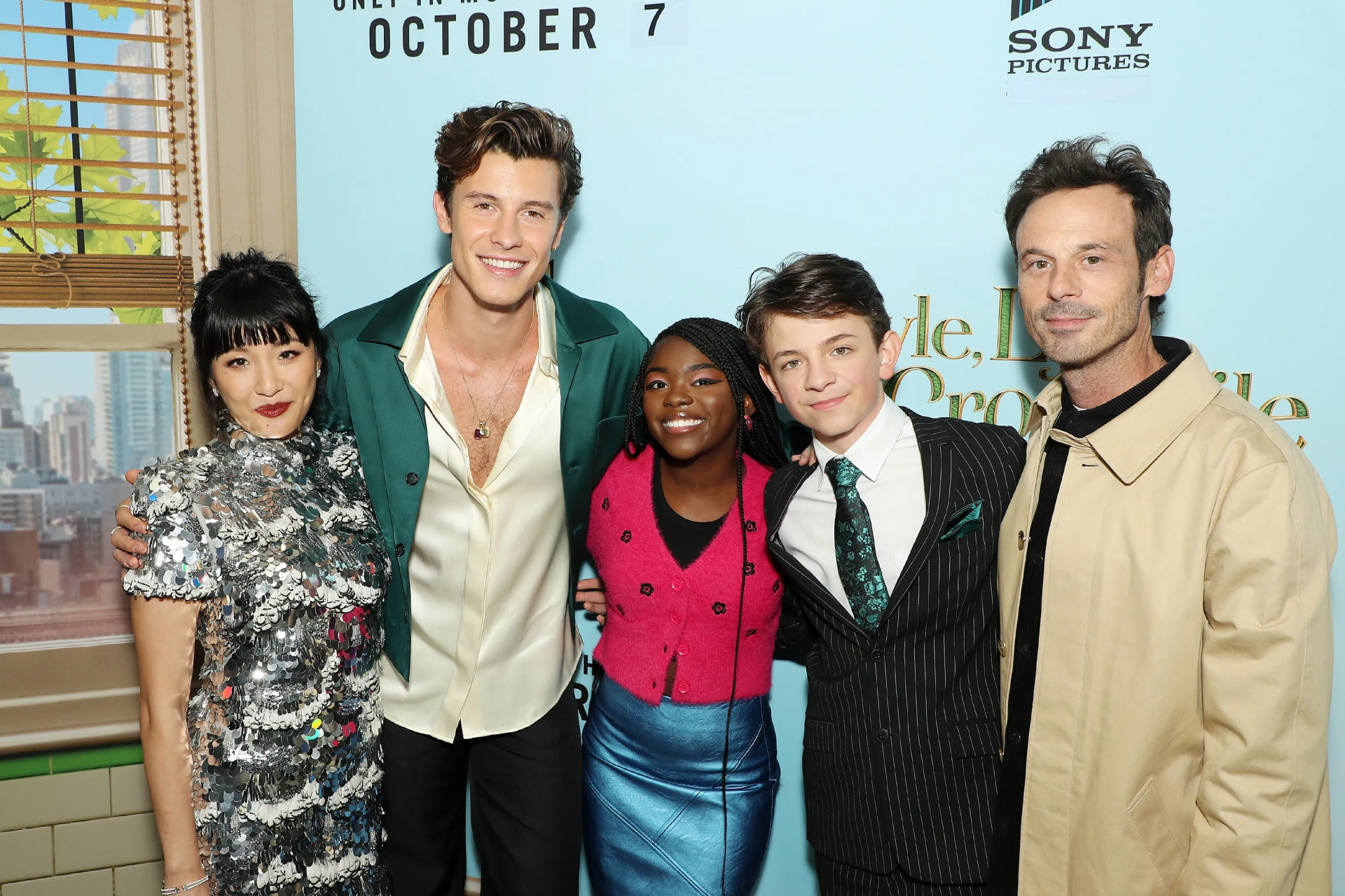 Scoot McNairy, Constance Wu, Shawn Mendes, Lyric Hurd, and Winslow Fegley at an event for Lyle, Lyle, Crocodile (2022)