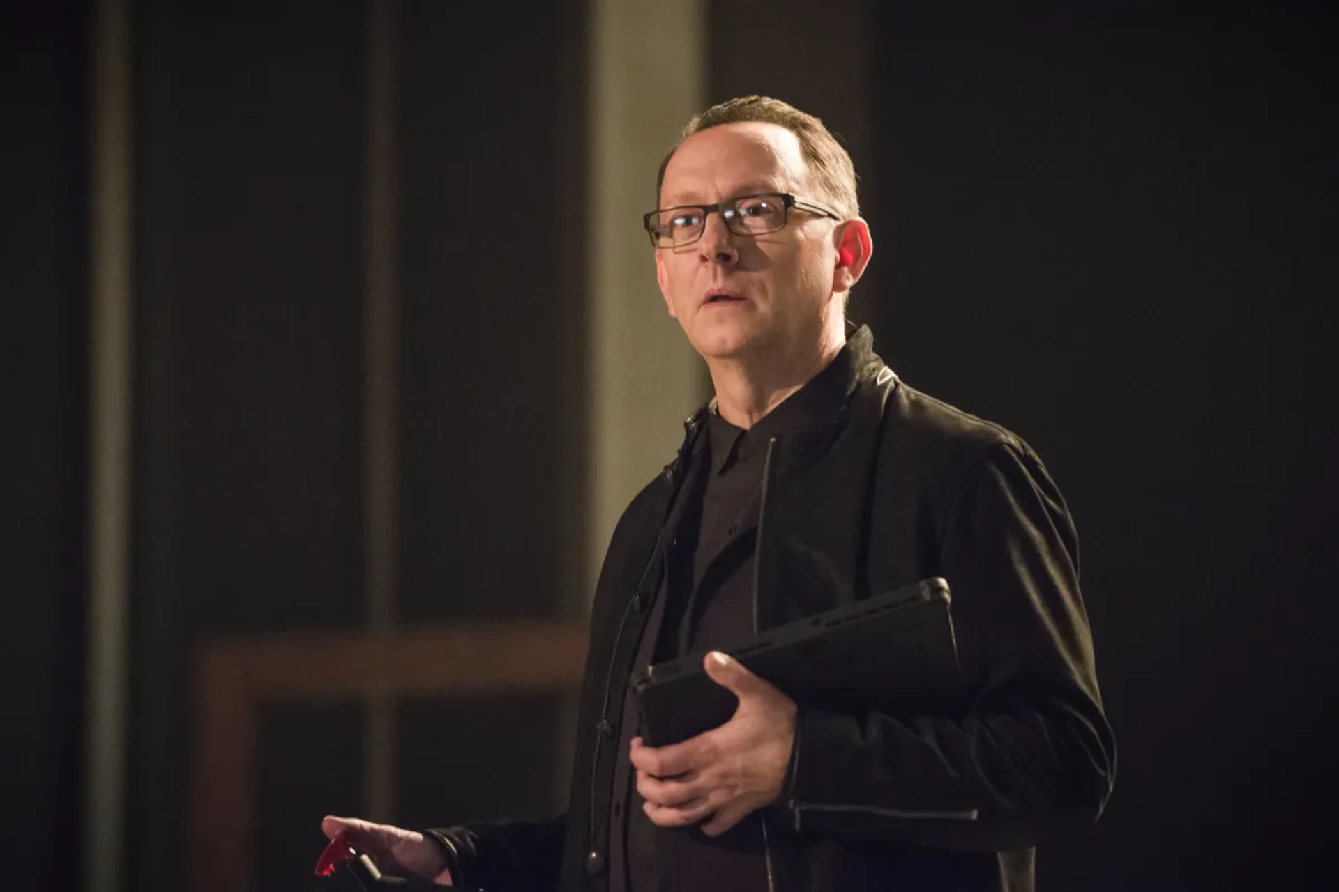 Michael Emerson in Arrow (2012)