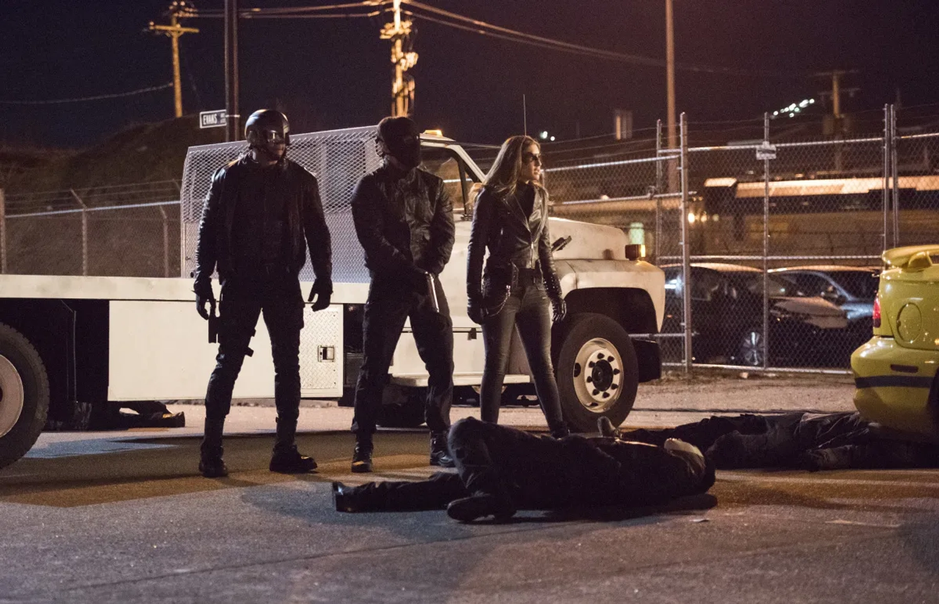 David Ramsey, Stephen Amell, and Juliana Harkavy in Arrow (2012)