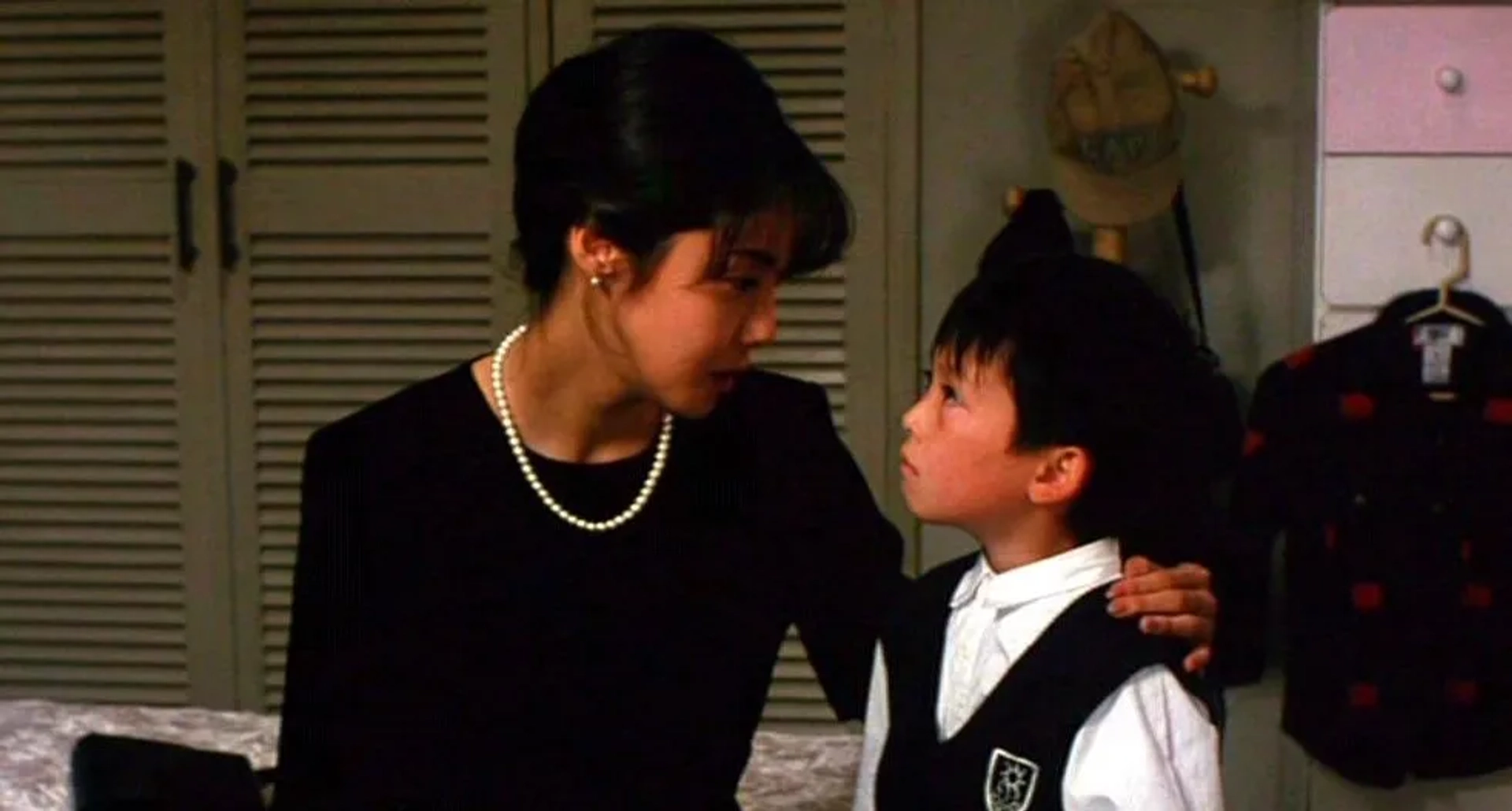 Nanako Matsushima and Rikiya Ôtaka in The Ring (1998)