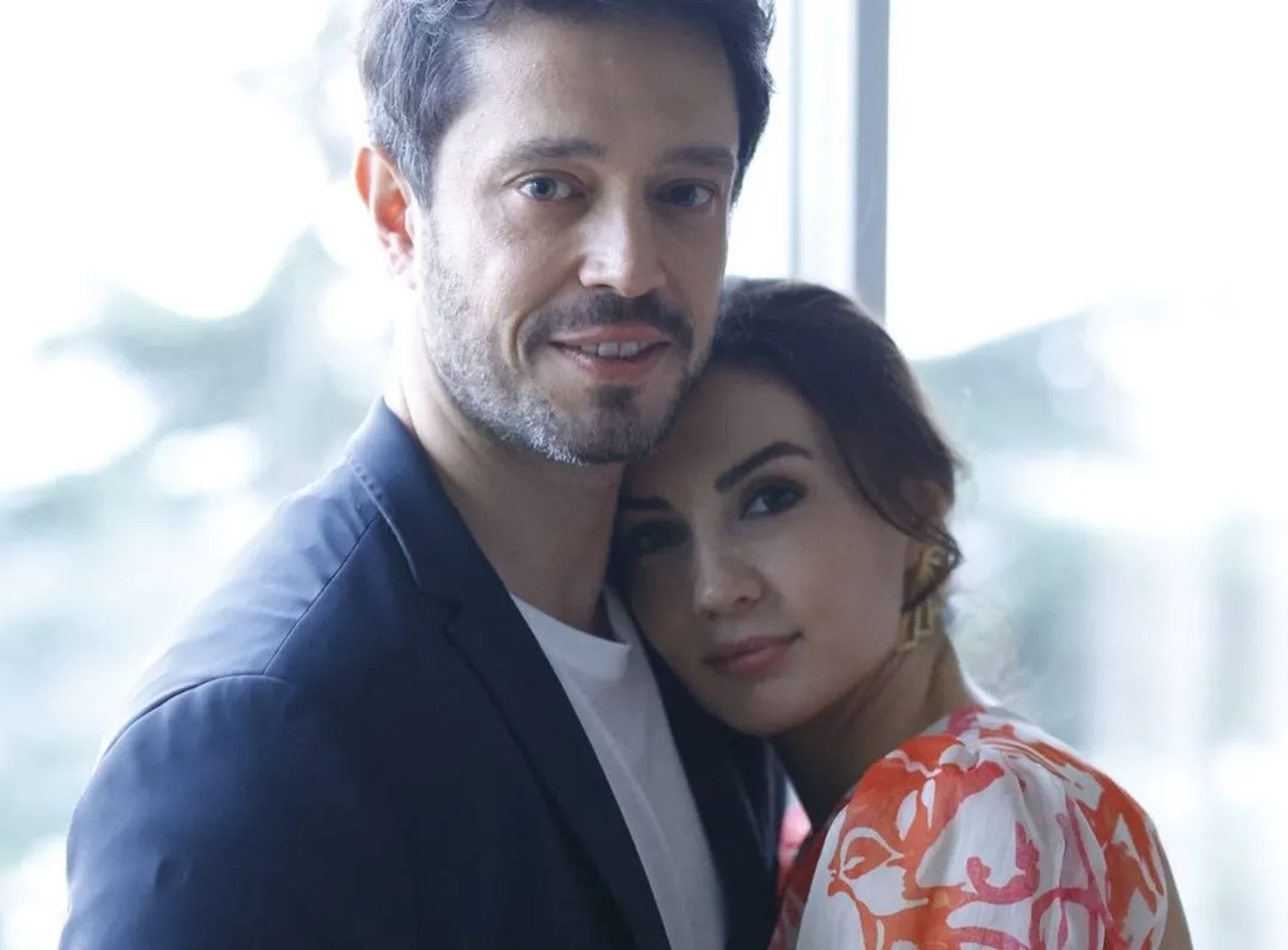 Burcu Özberk and Murat Boz in In Your Dreams (2023)