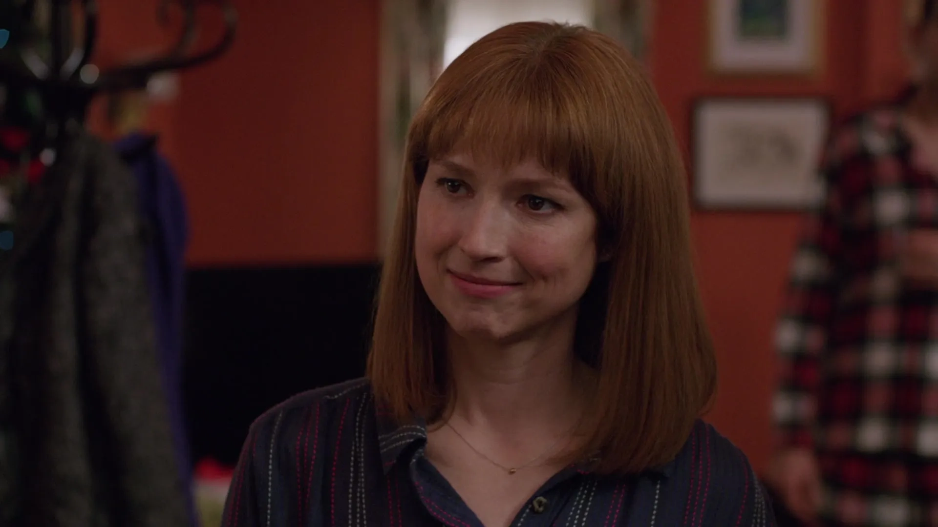 Ellie Kemper in Home Sweet Home Alone (2021)