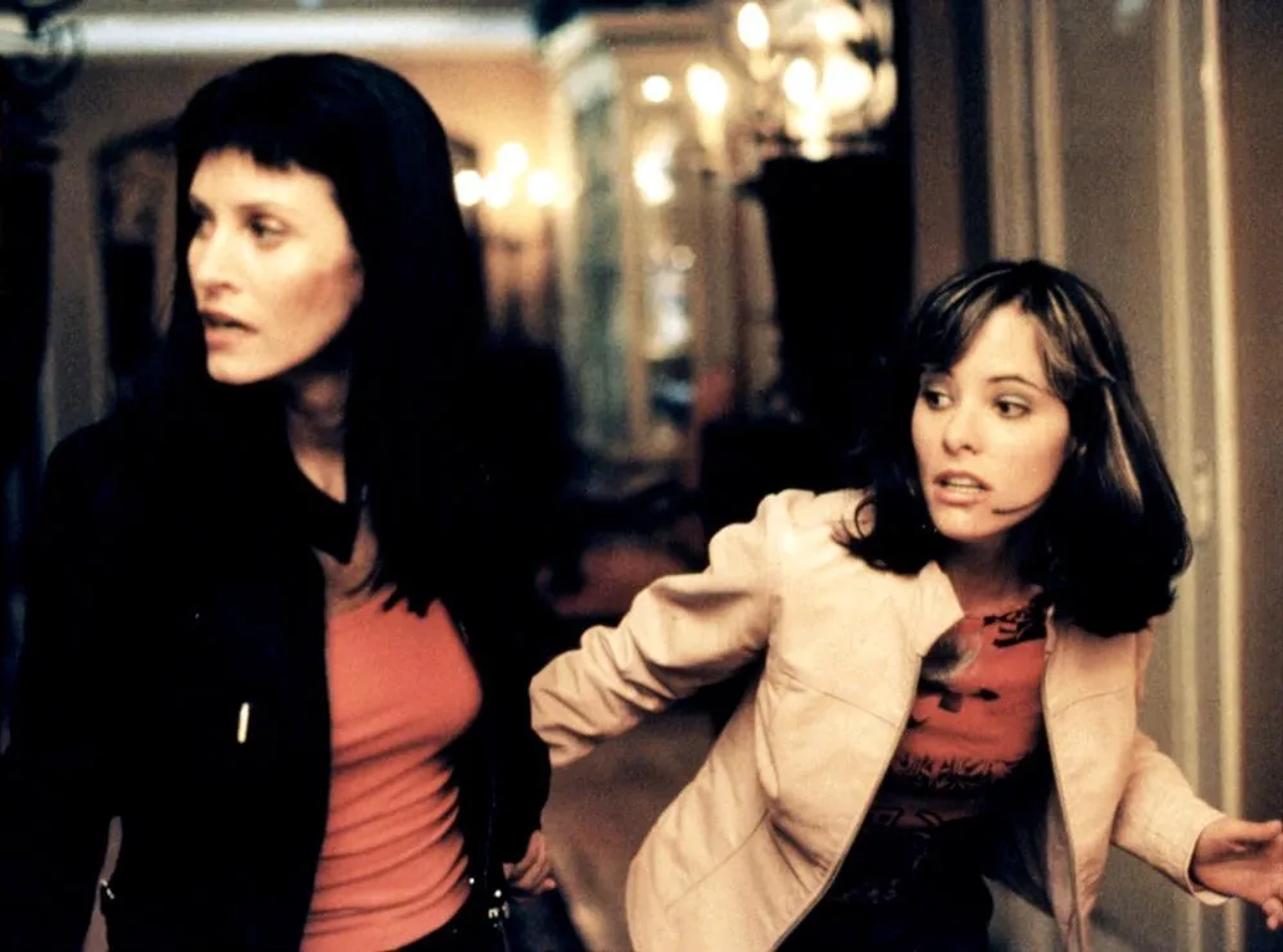 Parker Posey and Courteney Cox in Scream 3 (2000)