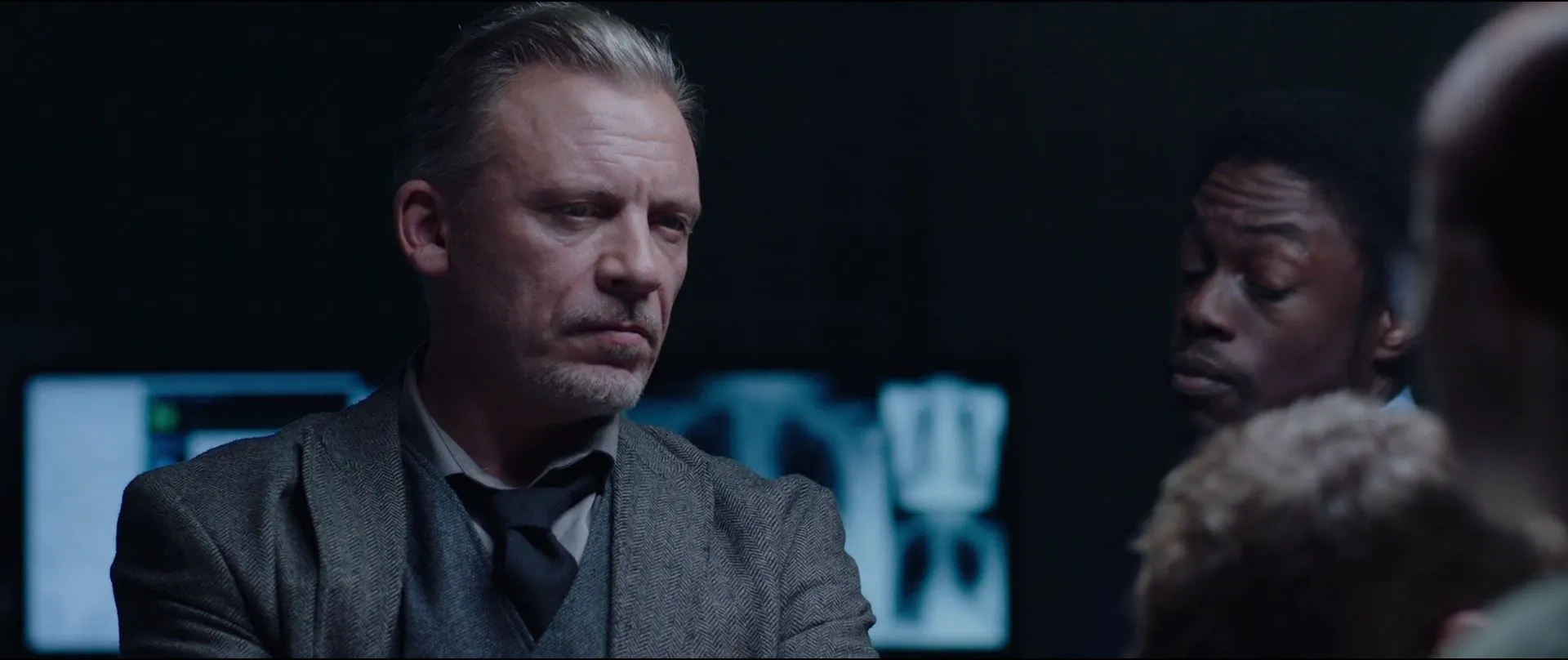 Clé Bennett and Callum Keith Rennie in Jigsaw (2017)