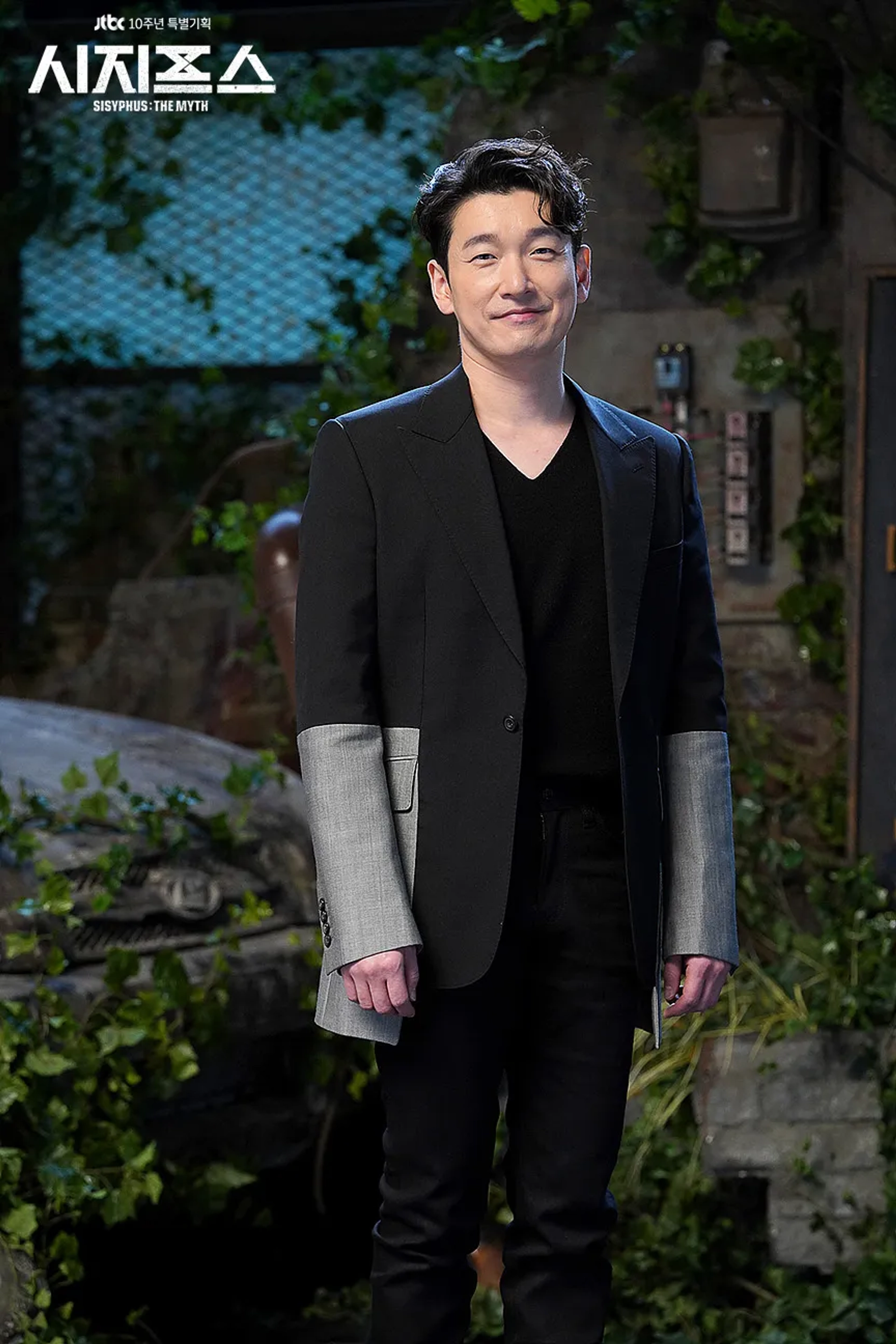 Cho Seung-woo at an event for Sijipeuseu: The Myth (2021)