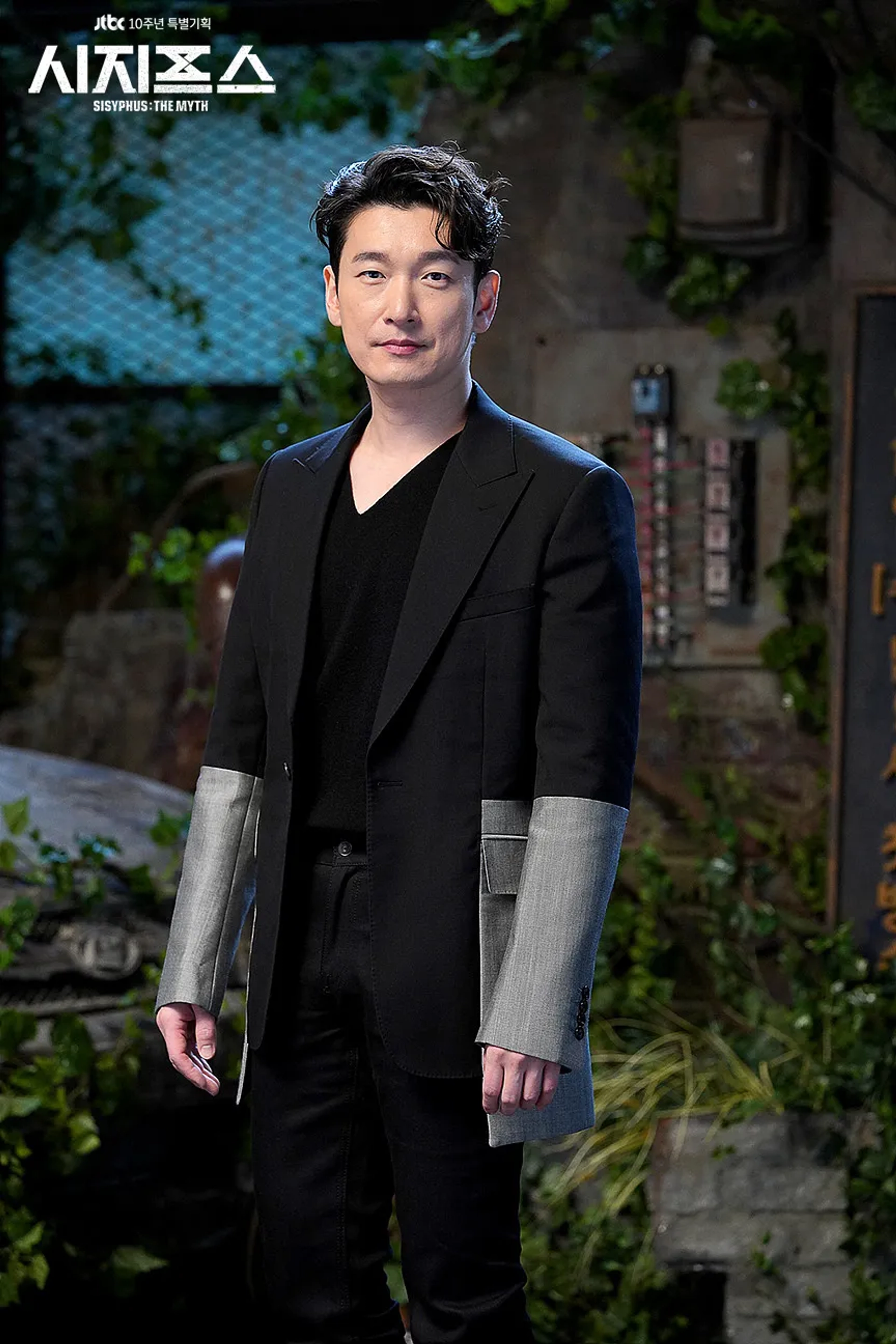 Cho Seung-woo at an event for Sijipeuseu: The Myth (2021)