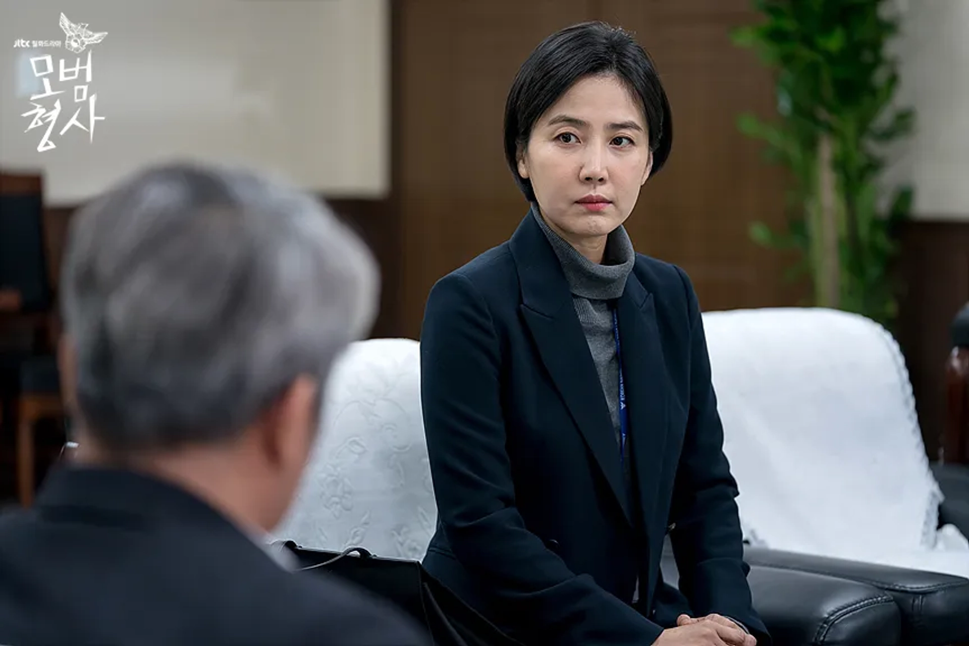 Shin Dong-mi in The Good Detective (2020)