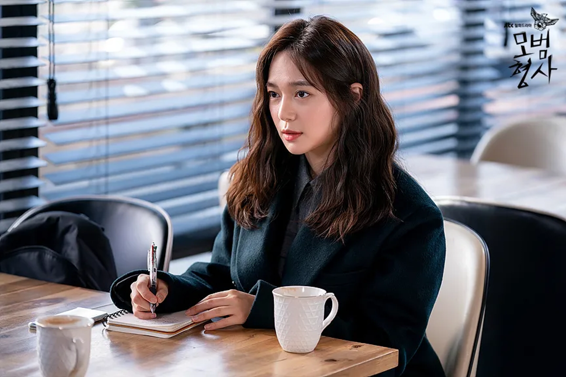 Lee Elijah in The Good Detective (2020)