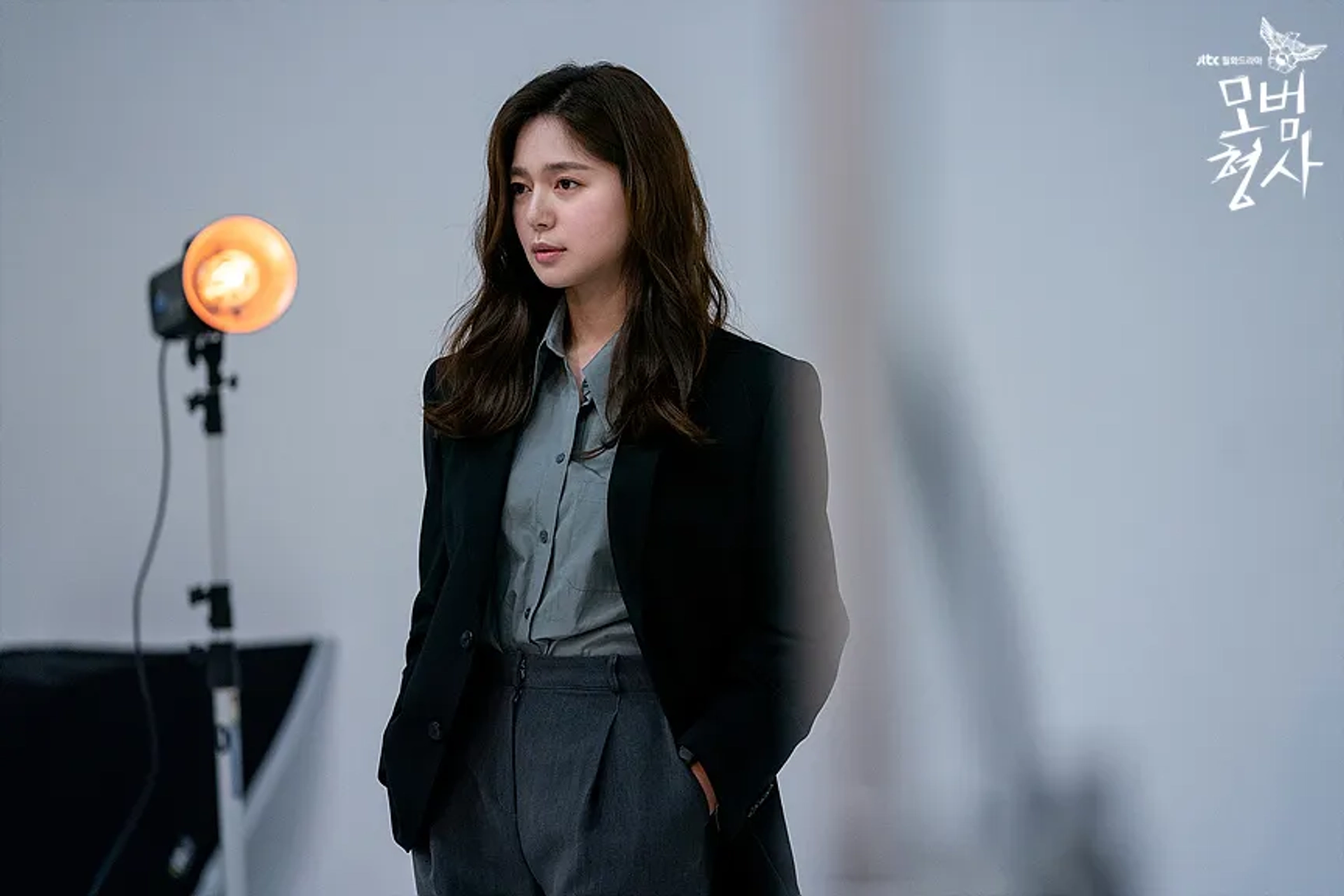 Lee Elijah in The Good Detective (2020)