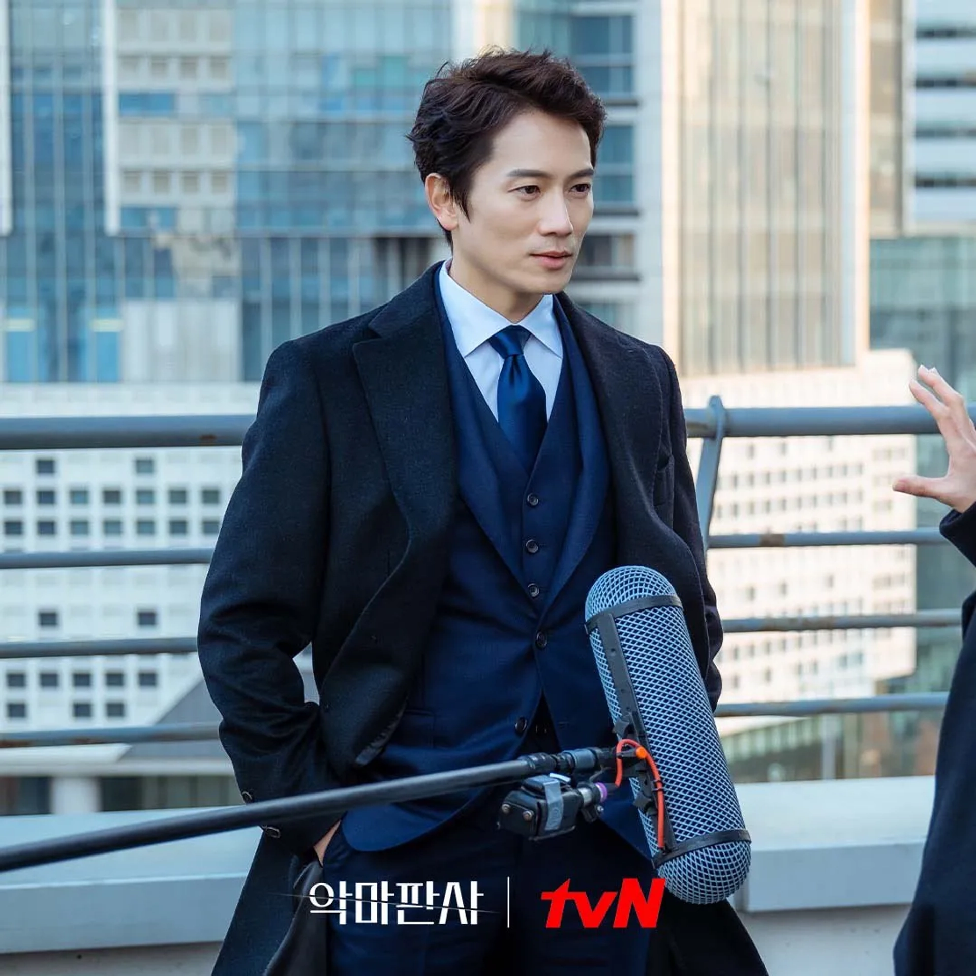 Ji Sung in The Devil Judge (2021)