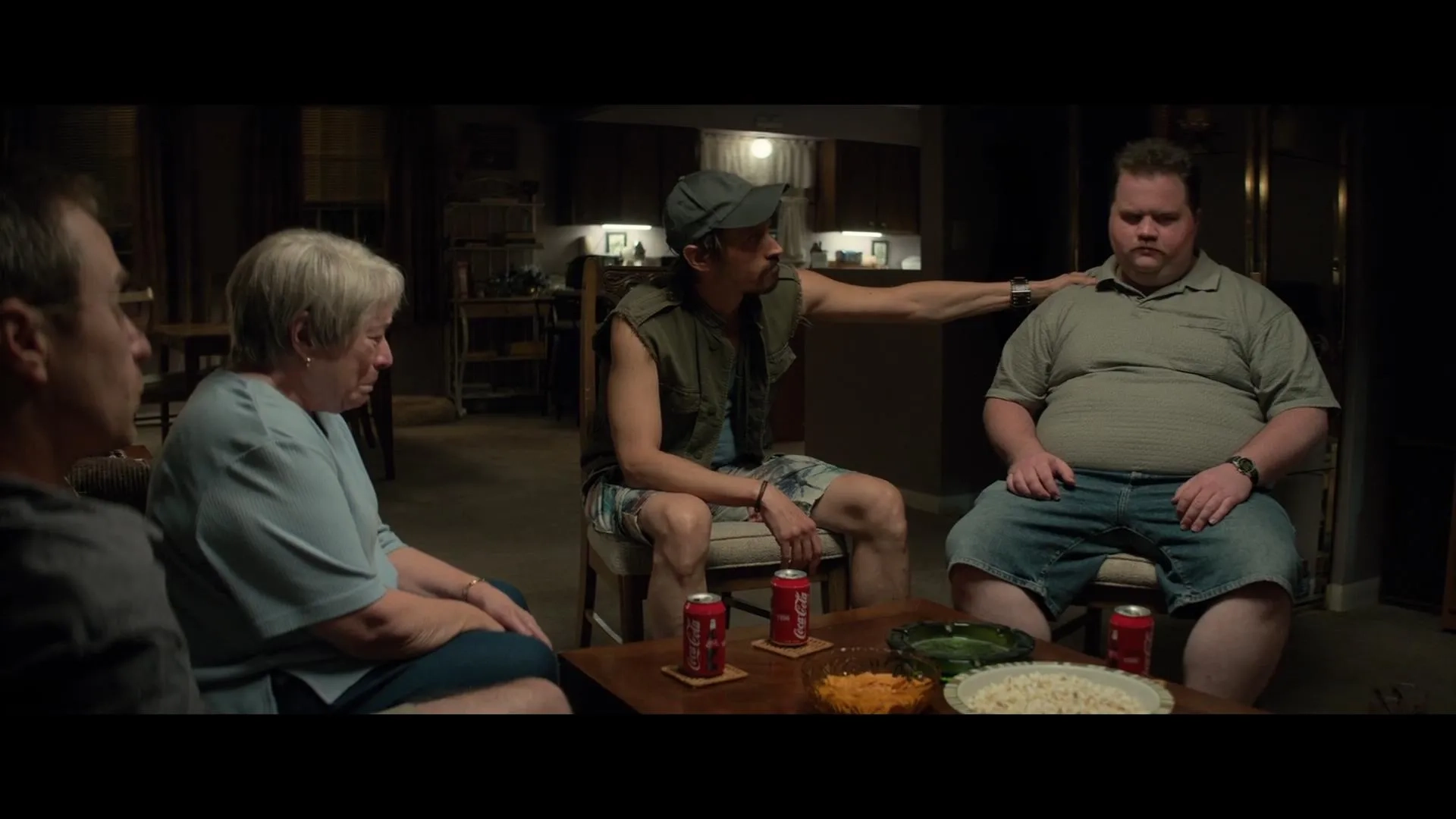 Kathy Bates, Sam Rockwell, Niko Nicotera, and Paul Walter Hauser in Richard Jewell (2019)