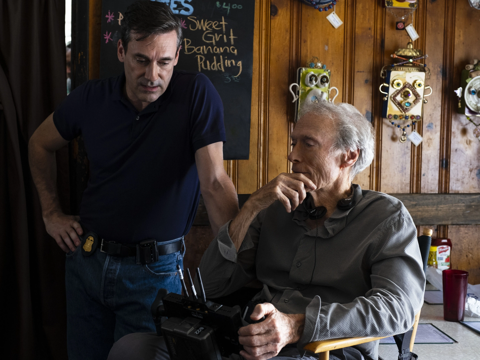 Clint Eastwood and Jon Hamm in Richard Jewell (2019)