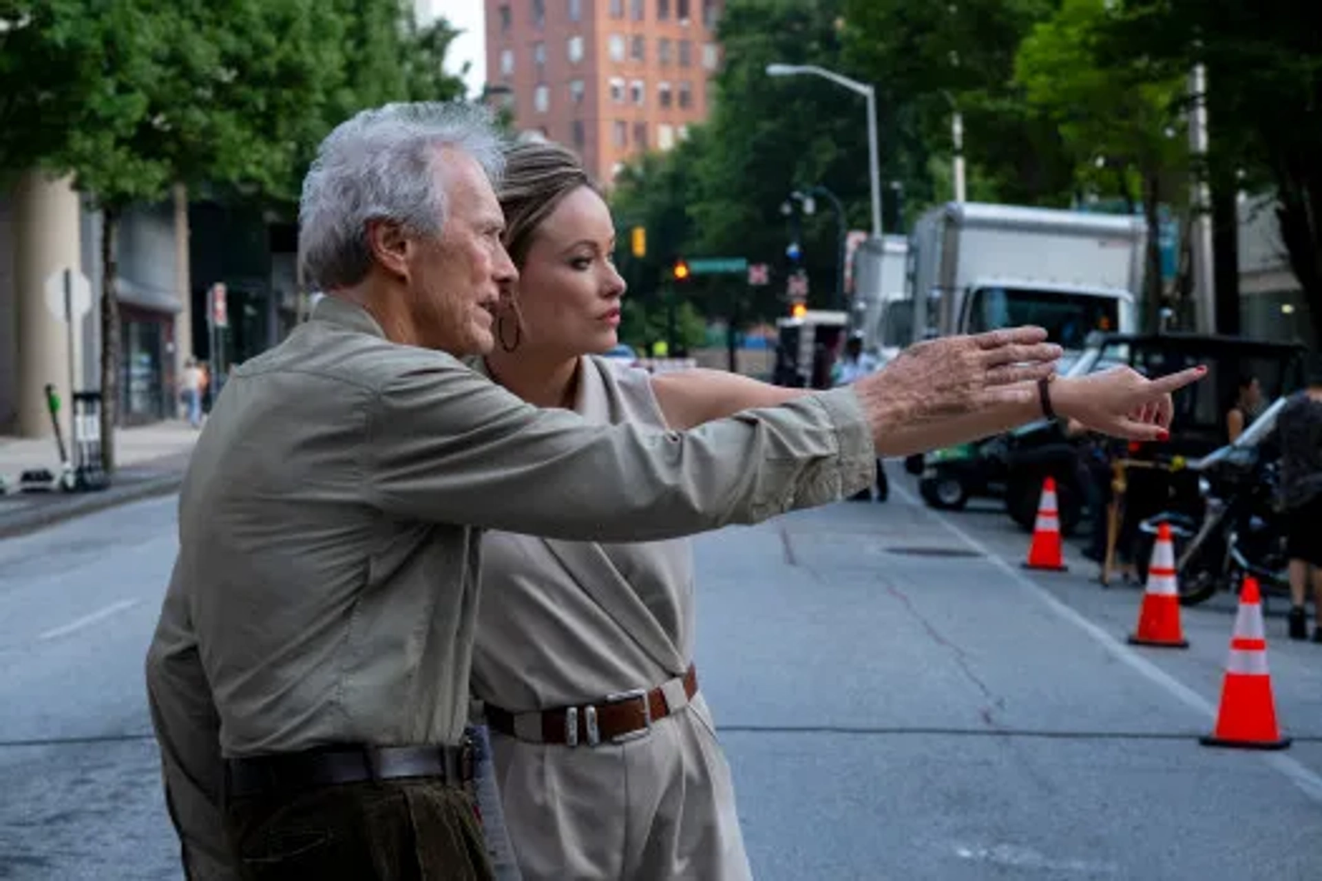 Clint Eastwood and Olivia Wilde in Richard Jewell (2019)