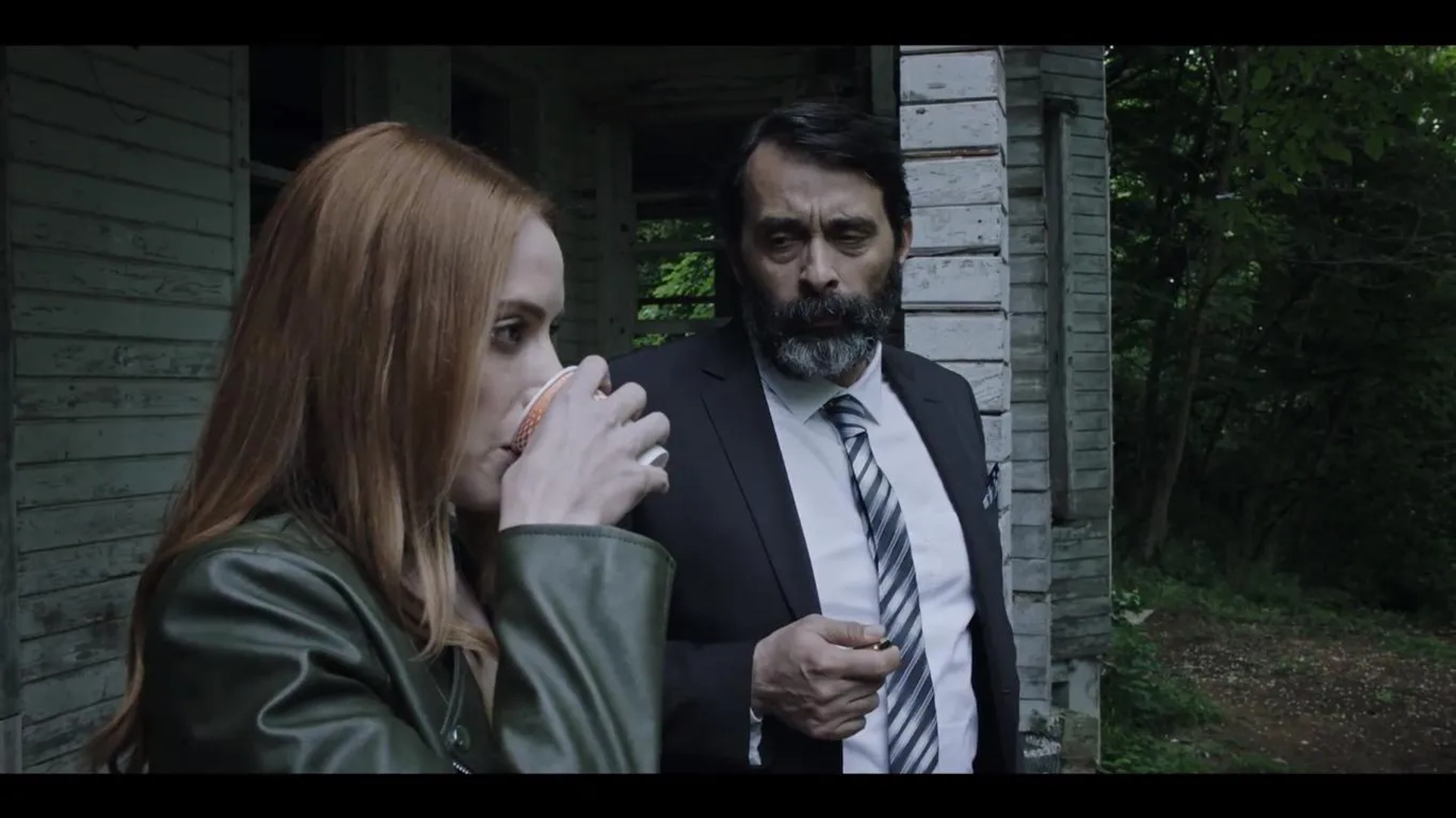 Arif Piskin and Gözde Türkpençe in Dip (2018)