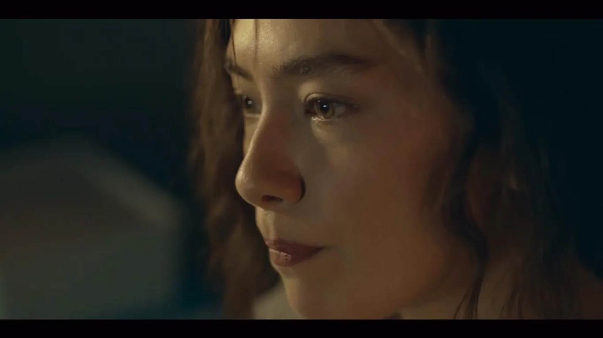 Neslihan Atagül in Dip (2018)