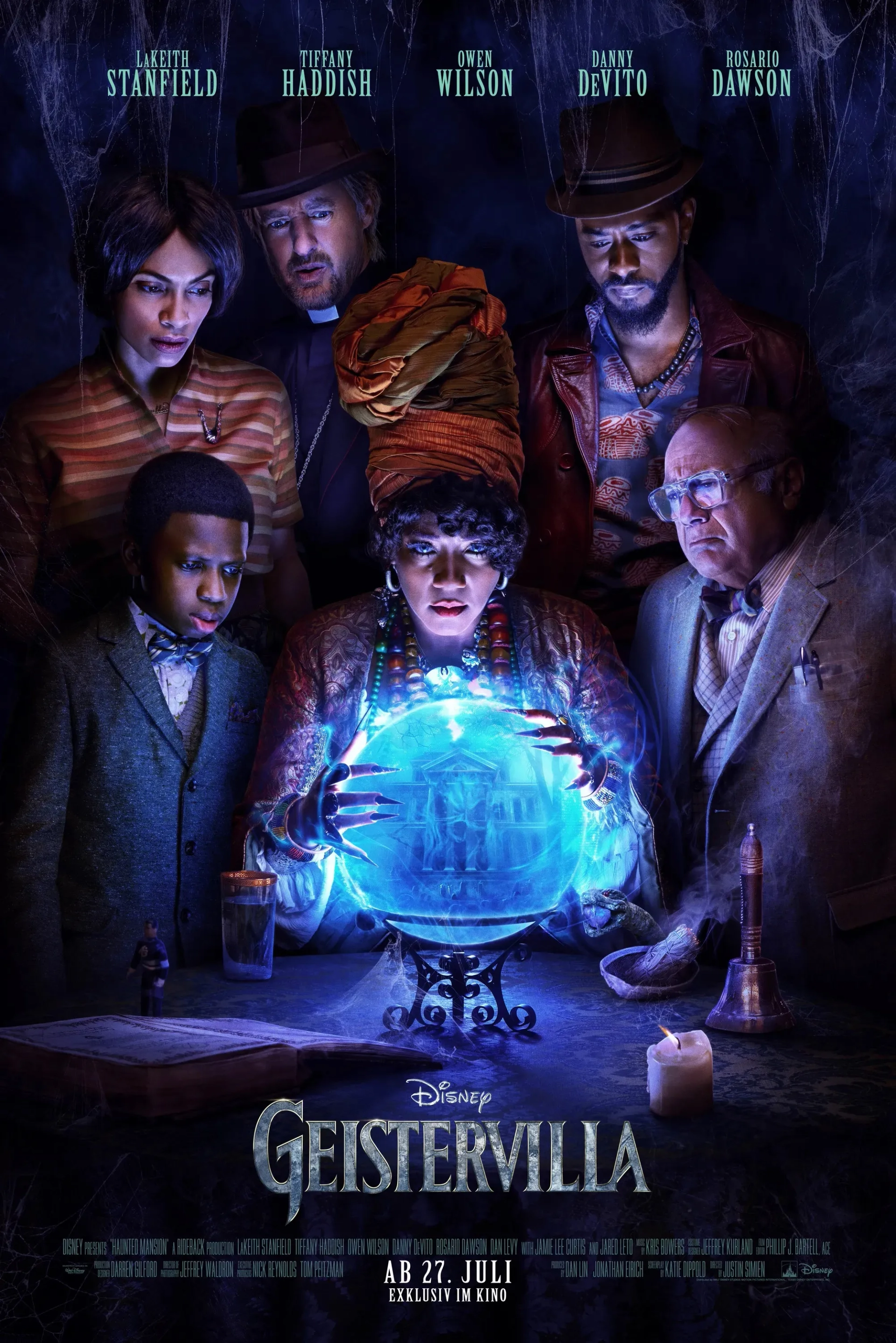 Danny DeVito, Owen Wilson, Mike Benitez, Rosario Dawson, Chase Dillon, Tiffany Haddish, and LaKeith Stanfield in Haunted Mansion (2023)