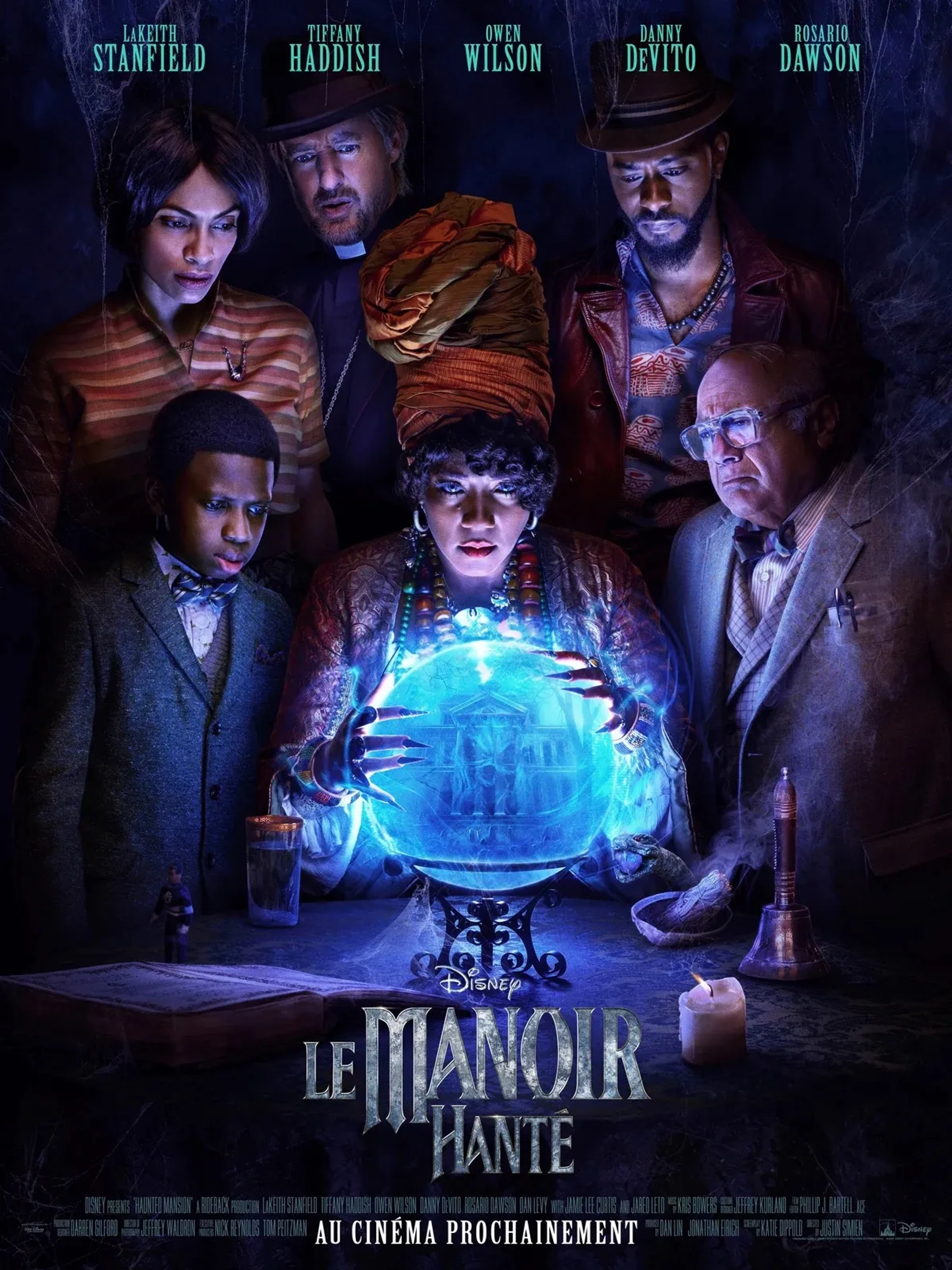 Danny DeVito, Owen Wilson, Mike Benitez, Rosario Dawson, Chase Dillon, Tiffany Haddish, and LaKeith Stanfield in Haunted Mansion (2023)