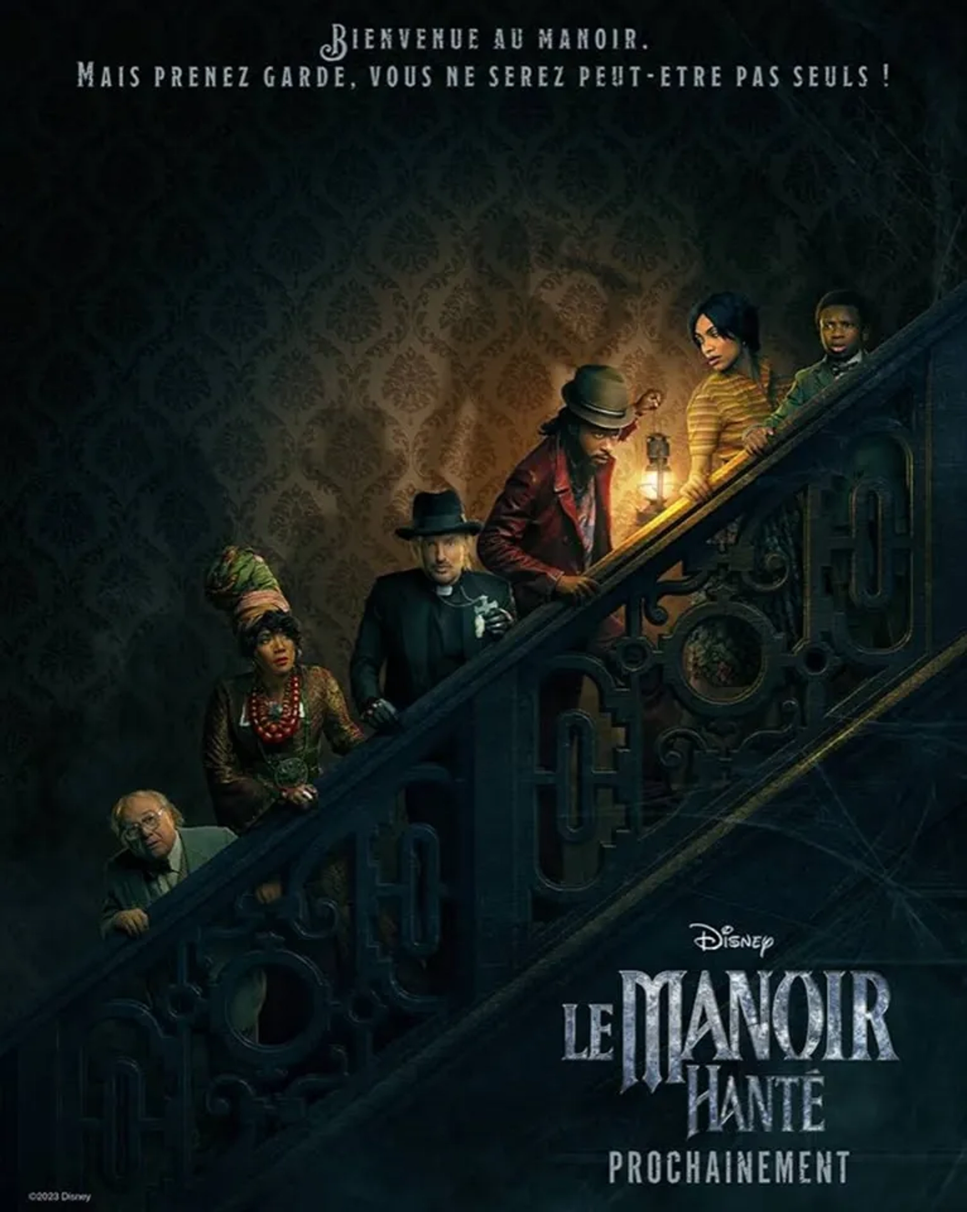 Danny DeVito, Owen Wilson, Rosario Dawson, Chase Dillon, Tiffany Haddish, LaKeith Stanfield, and Lindsay Lamb in Haunted Mansion (2023)