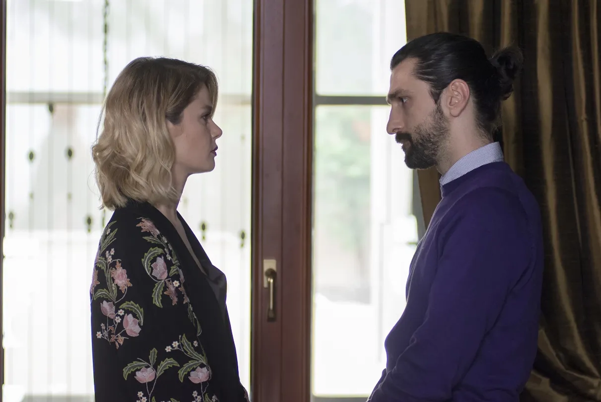 Aytek Sayan and Burcu Biricik in Kuzgun: 13.Bölüm (2019)