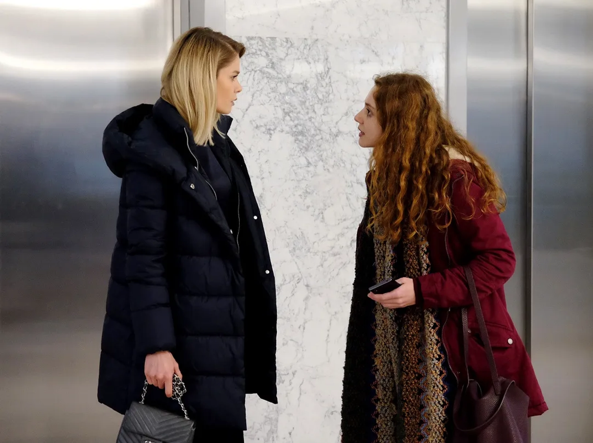 Burcu Biricik and Ahsen Eroglu in Kuzgun (2019)