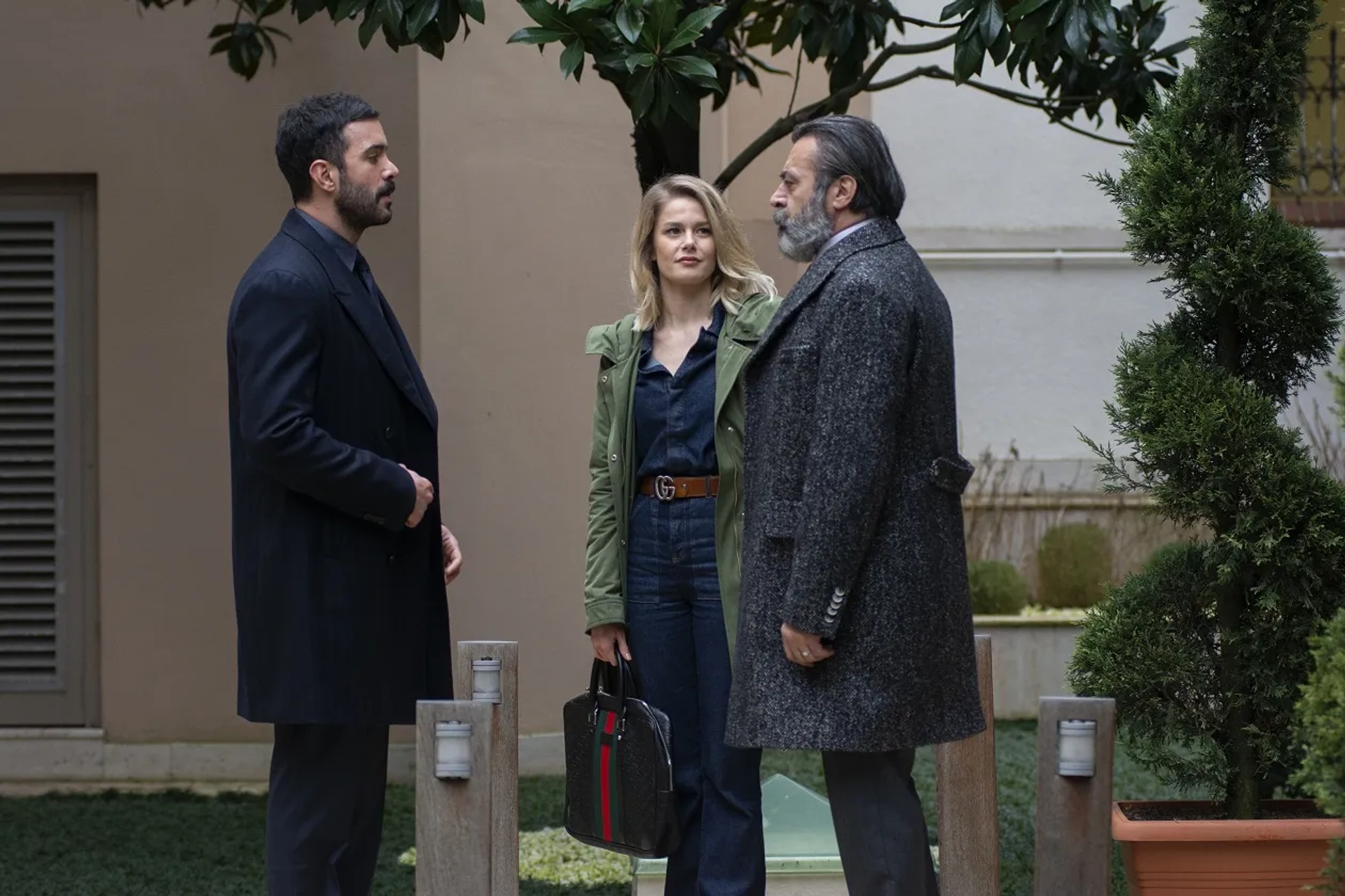 Levent Ülgen, Burcu Biricik, and Baris Arduç in Kuzgun (2019)