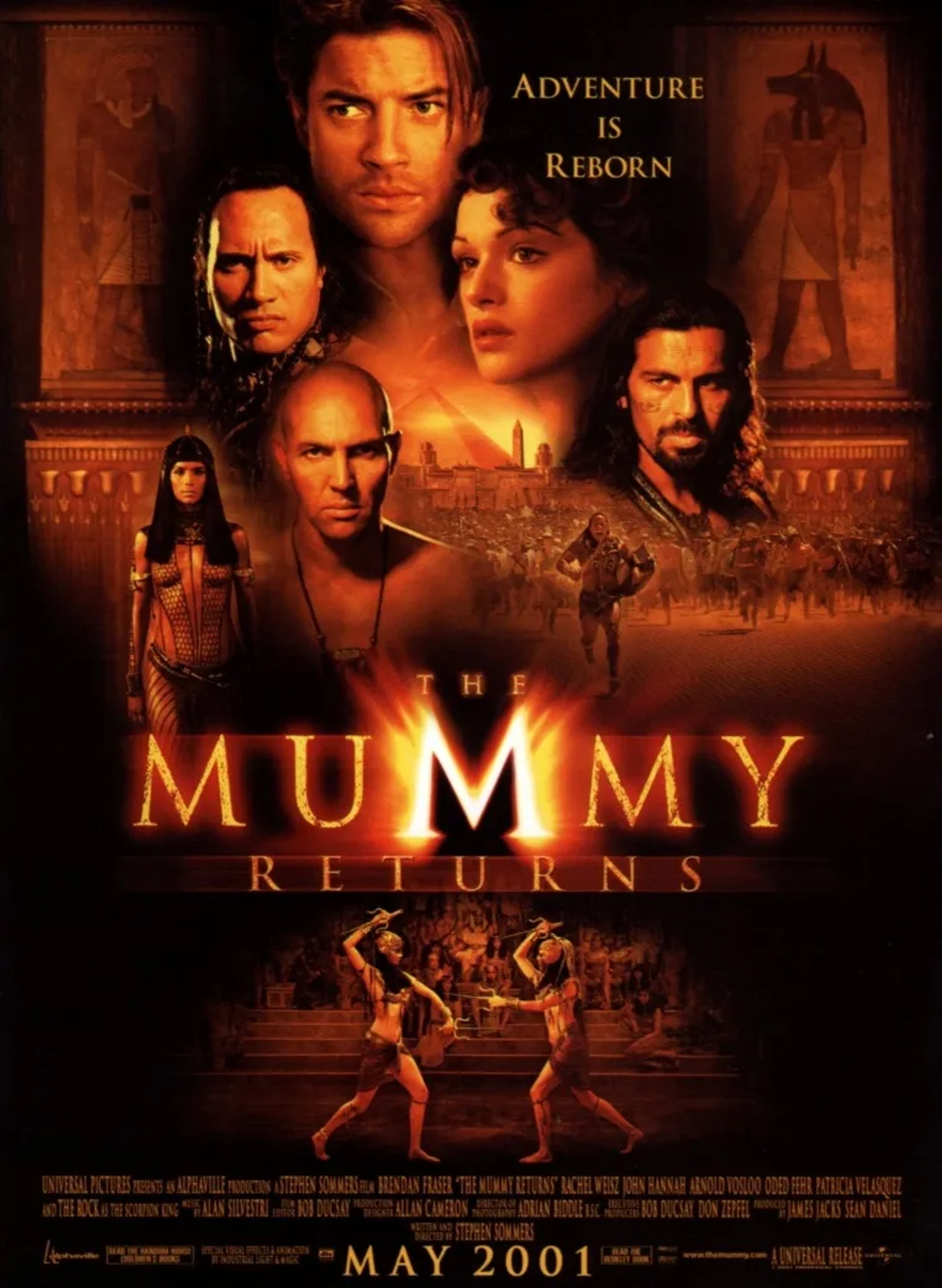 Brendan Fraser, Rachel Weisz, Oded Fehr, Dwayne Johnson, Patricia Velasquez, and Arnold Vosloo in The Mummy Returns (2001)