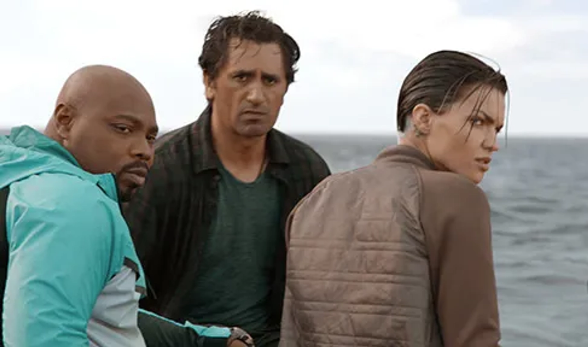 Cliff Curtis, Page Kennedy, and Ruby Rose in The Meg (2018)