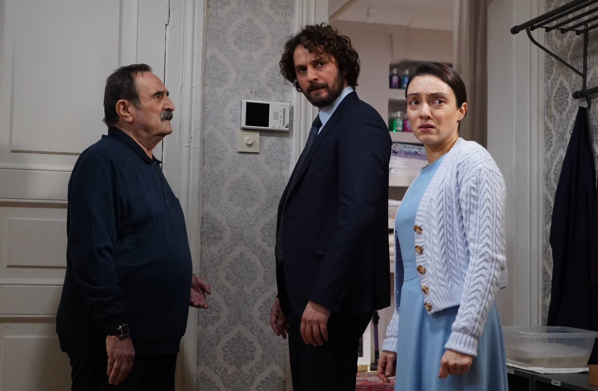 Metin Coskun, Birkan Sokullu, and Merve Dizdar in The Innocents (2020)