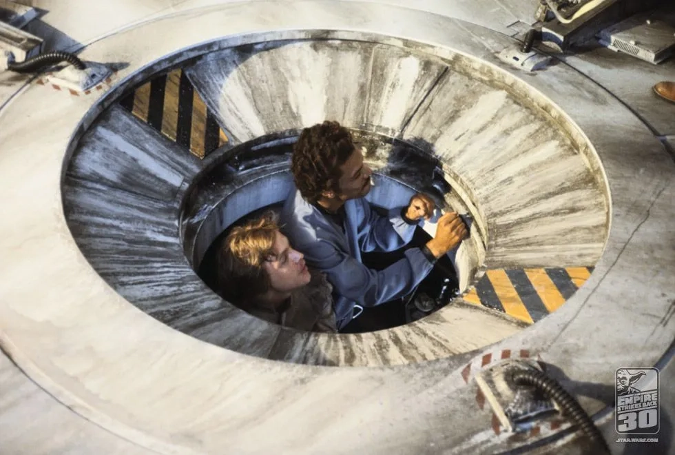 Mark Hamill and Billy Dee Williams in Star Wars: Episode V - The Empire Strikes Back (1980)