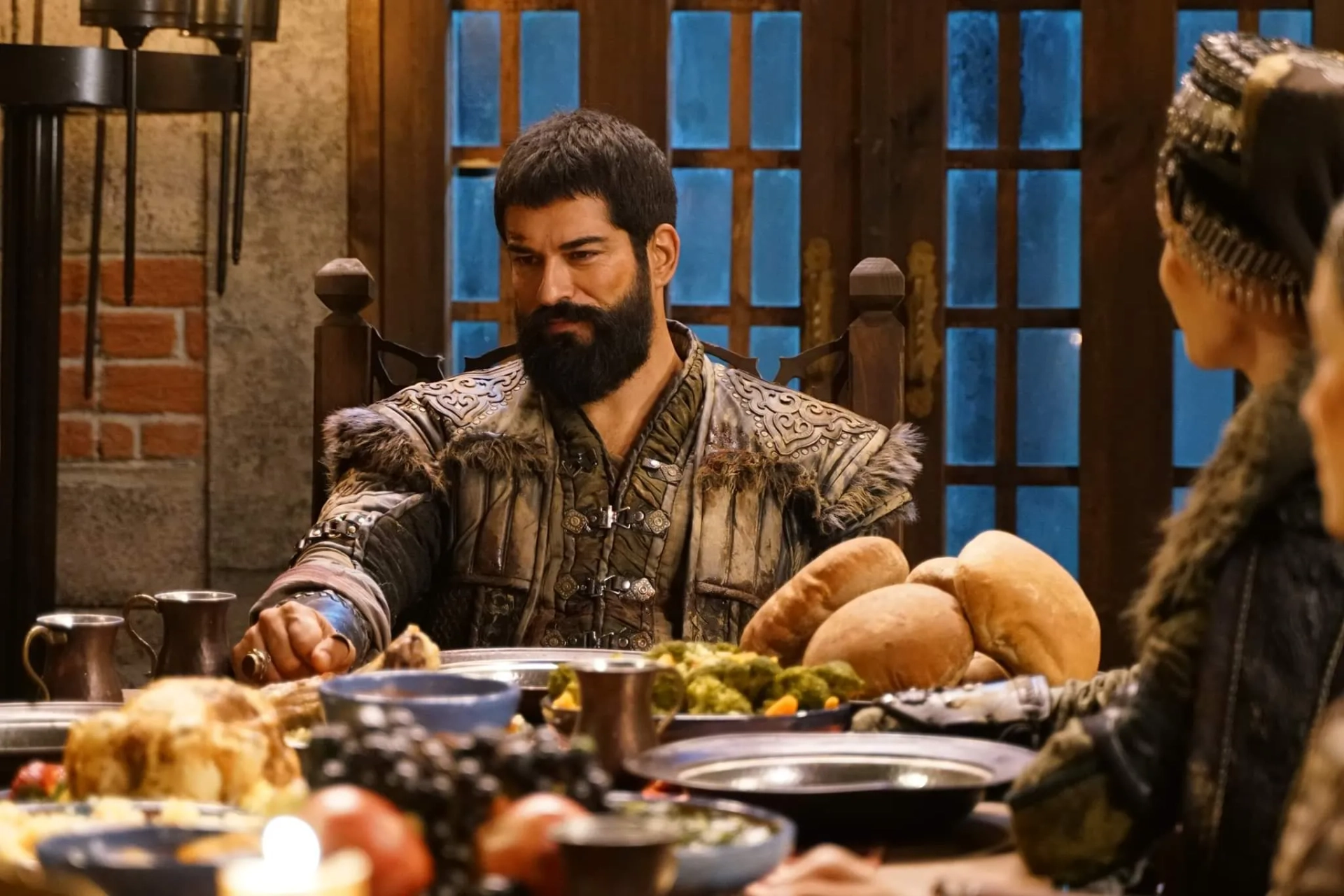 Burak Özçivit and Yildiz Çagri Atiksoy in The Founder: Ottoman (2019)