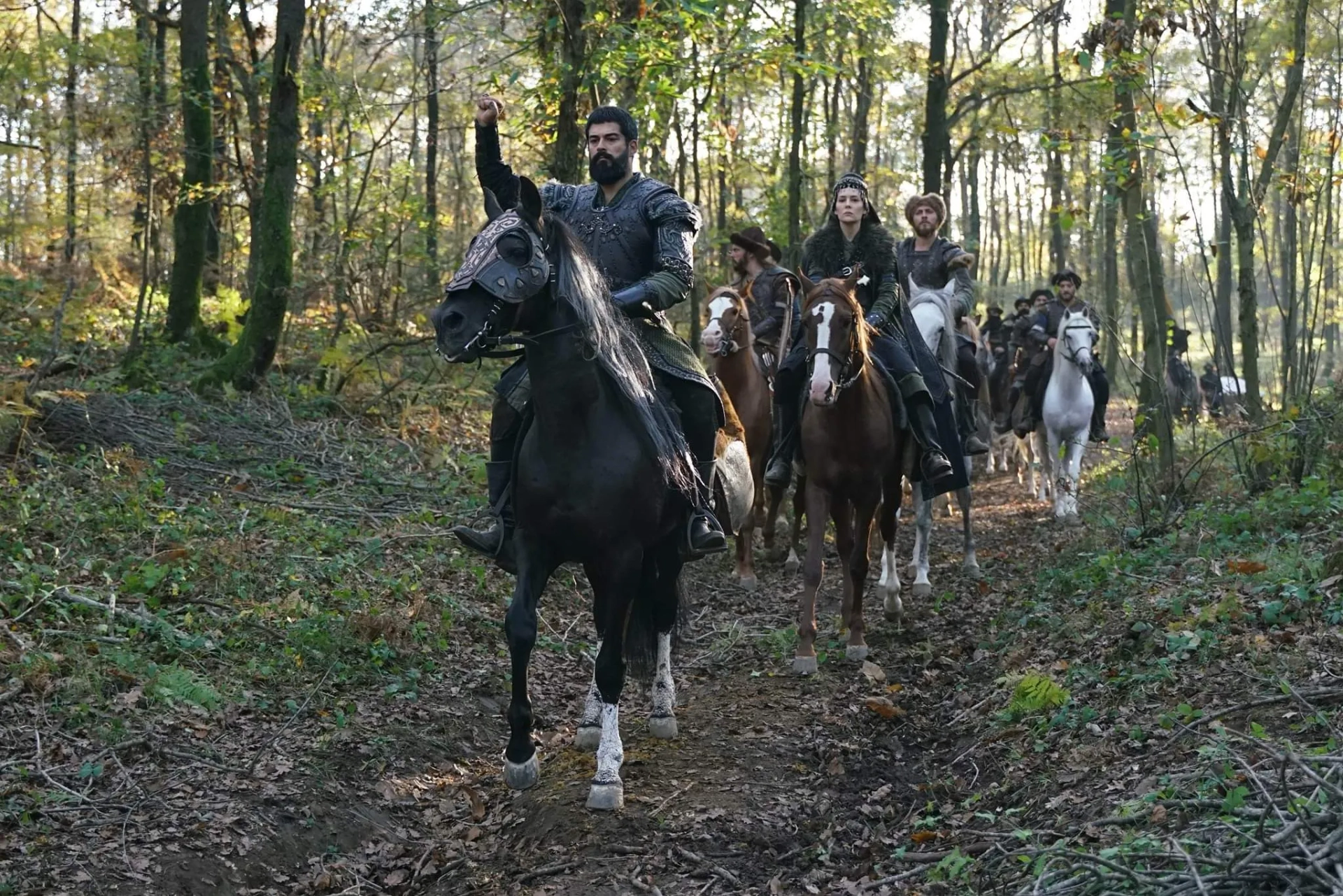 Burak Özçivit, Yildiz Çagri Atiksoy, Cagri Sensoy, Burak Çelik, and Yigit Ucan in The Founder: Ottoman (2019)