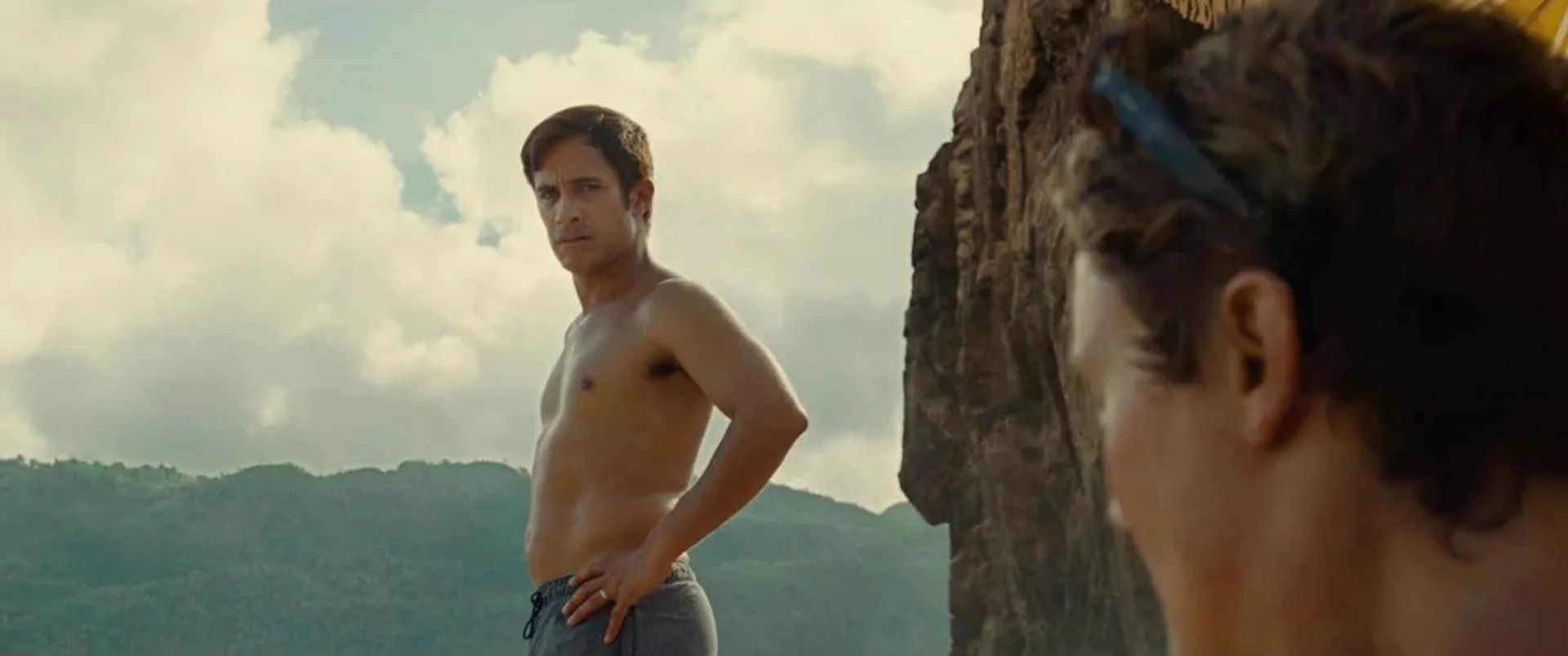 Gael García Bernal and Vicky Krieps in Old (2021)