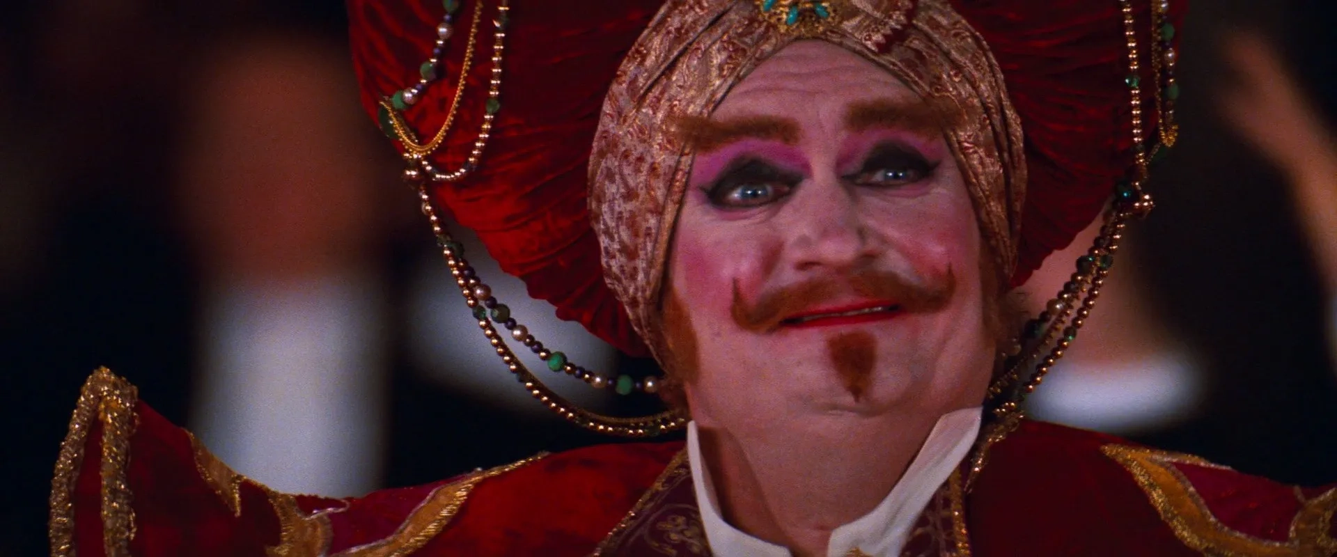 Jim Broadbent in Moulin Rouge! (2001)