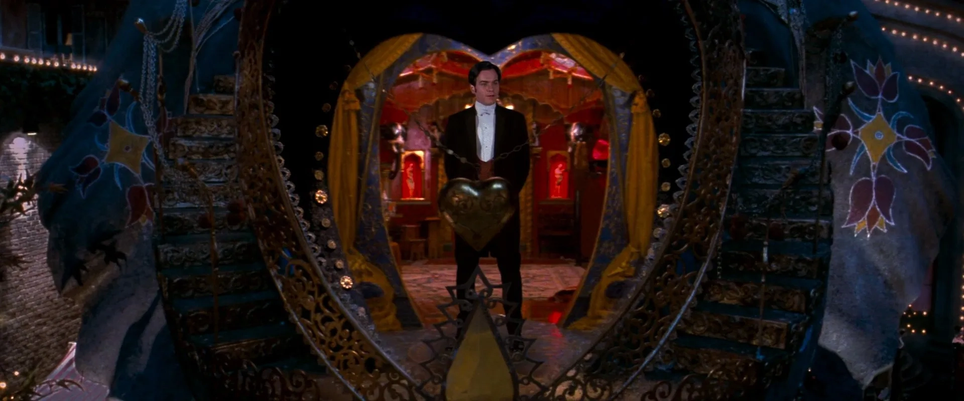 Ewan McGregor in Moulin Rouge! (2001)