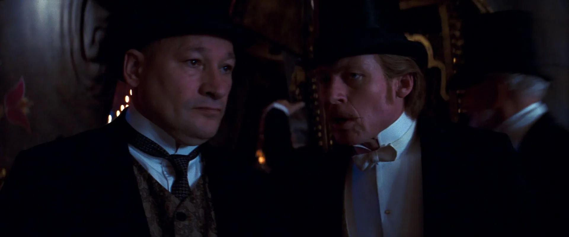 Linal Haft and Richard Roxburgh in Moulin Rouge! (2001)