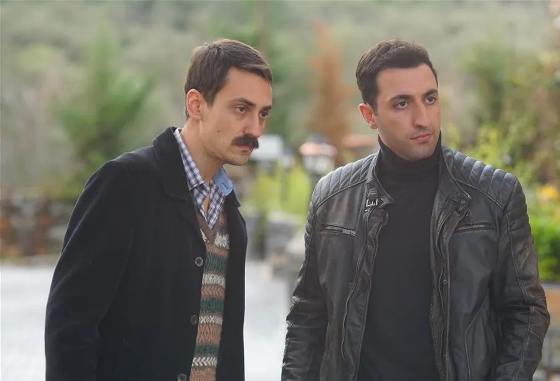 Dogukan Polat and Edip Tepeli in The Ambassador's Daughter (2019)