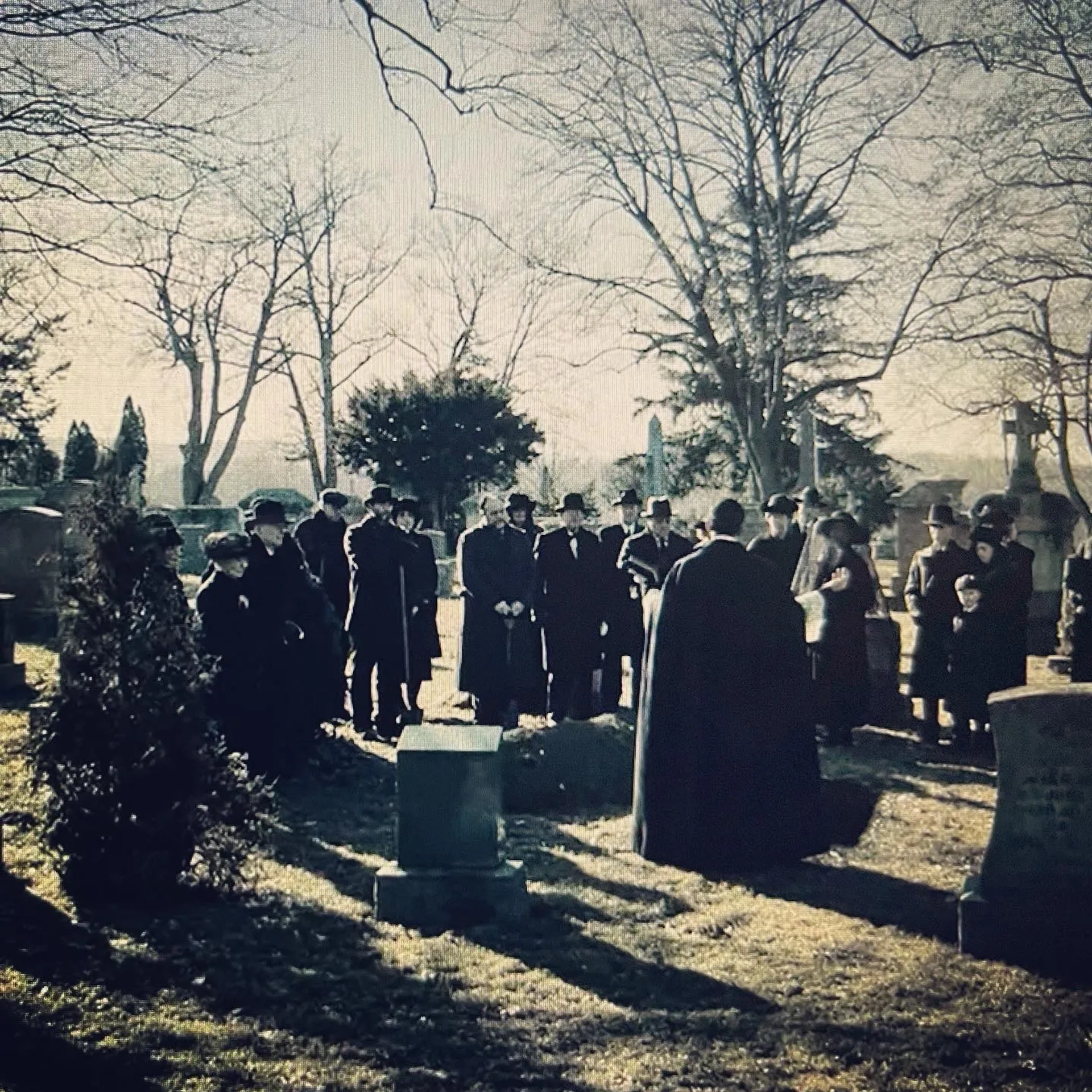 David Hewlett, James Kall, and Brigitte Robinson in Guillermo del Toro's Cabinet of Curiosities: Graveyard Rats (2022)