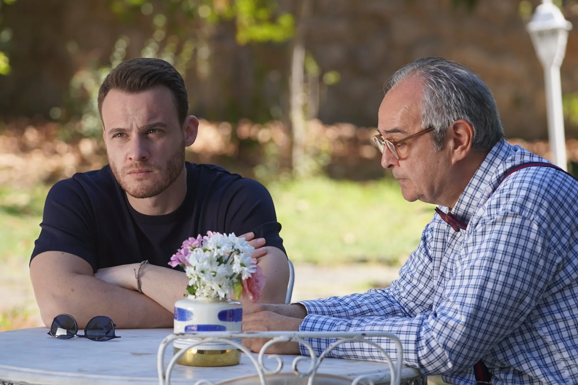 Serif Erol and Kerem Bürsin in If You Love (2023)